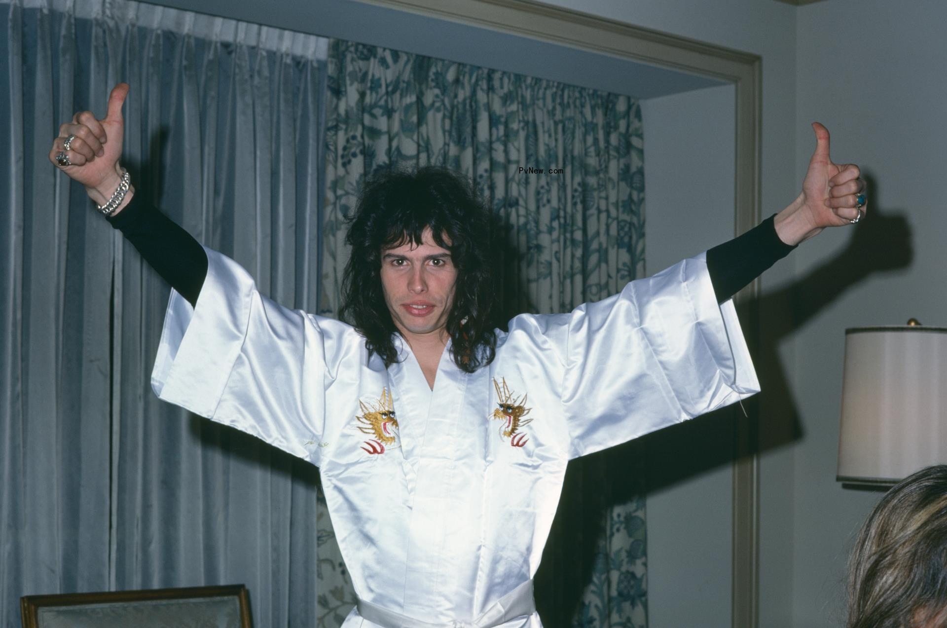 Steven Tyler in a robe.