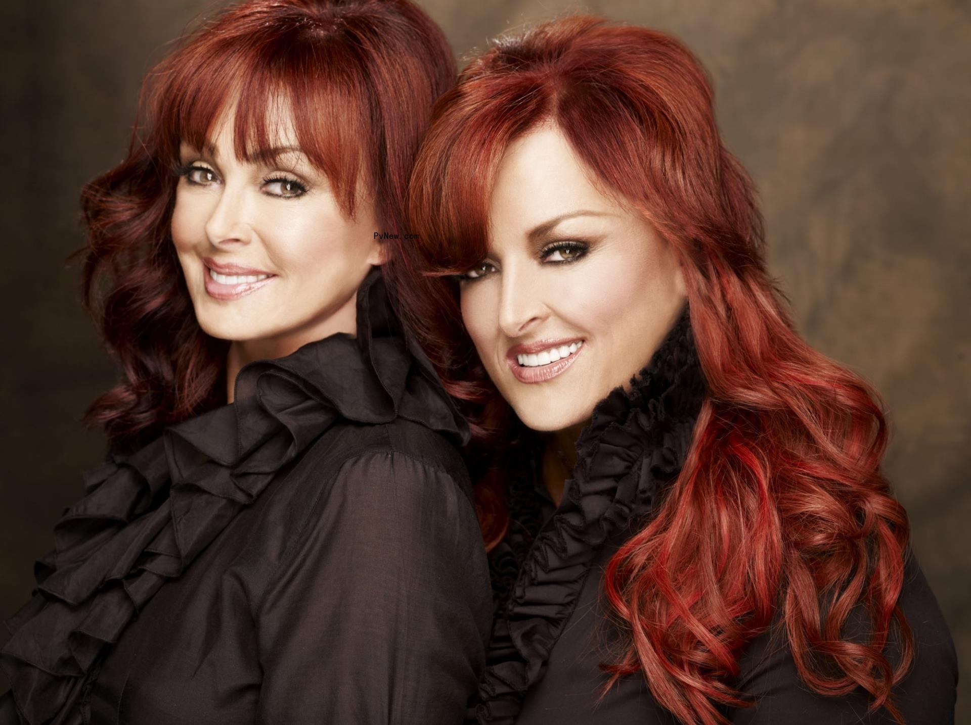 Naomi Judd, Matriarch of the Judds, Dies at 76