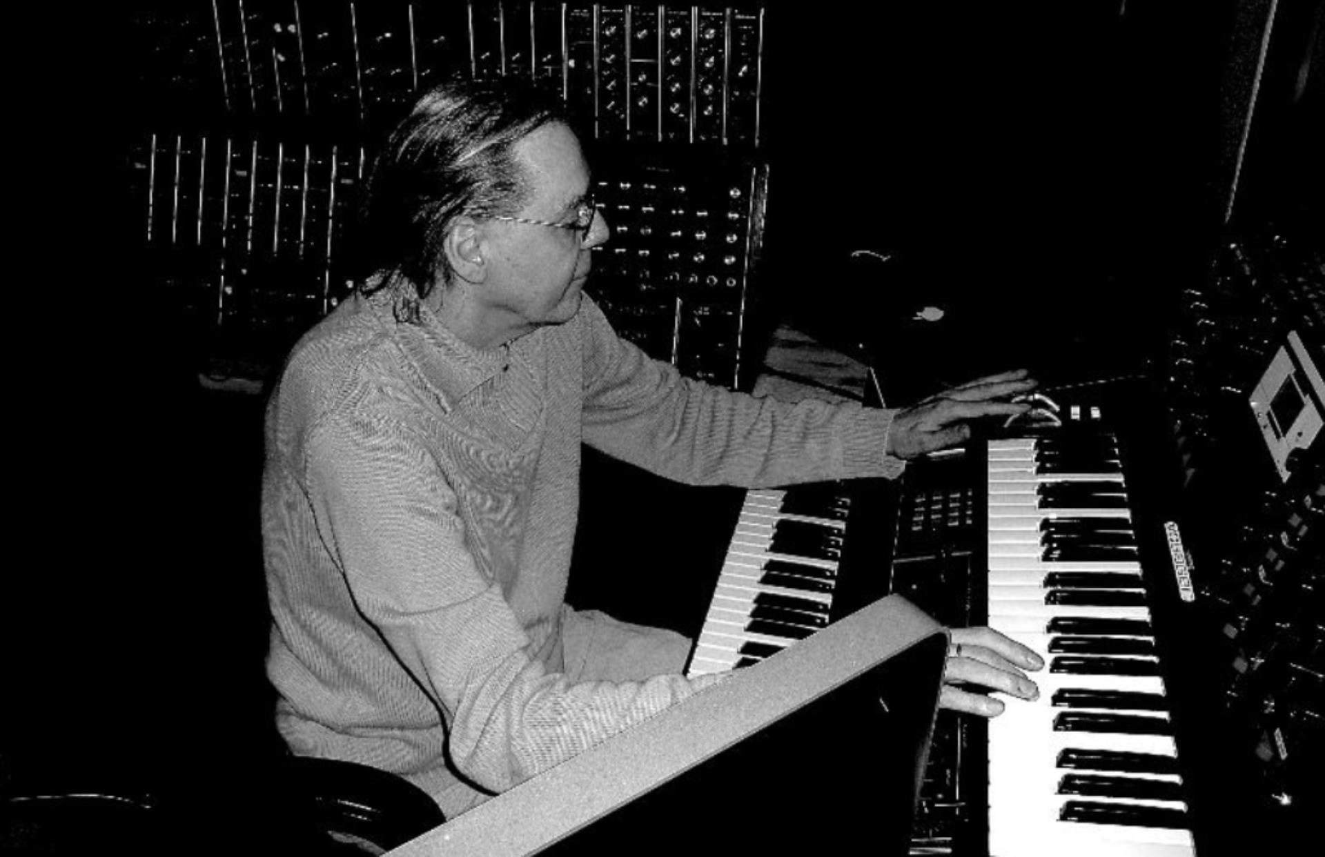 Electro<i></i>nic Music Pio<i></i>neer Klaus Schulze Dies at 74