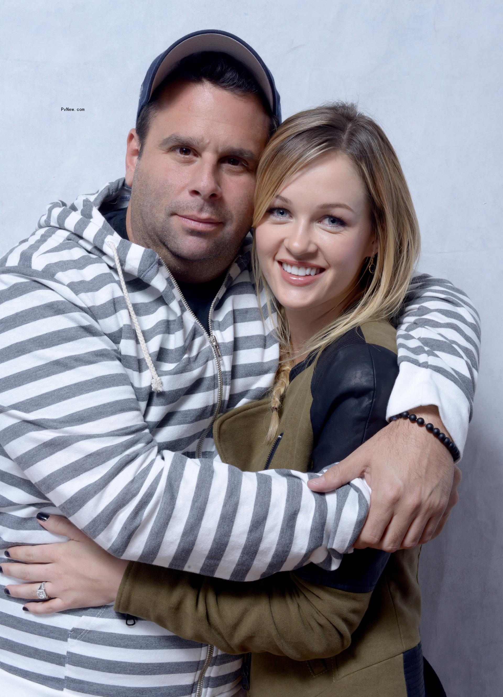 Ambyr Childers hugs Randall Emmett