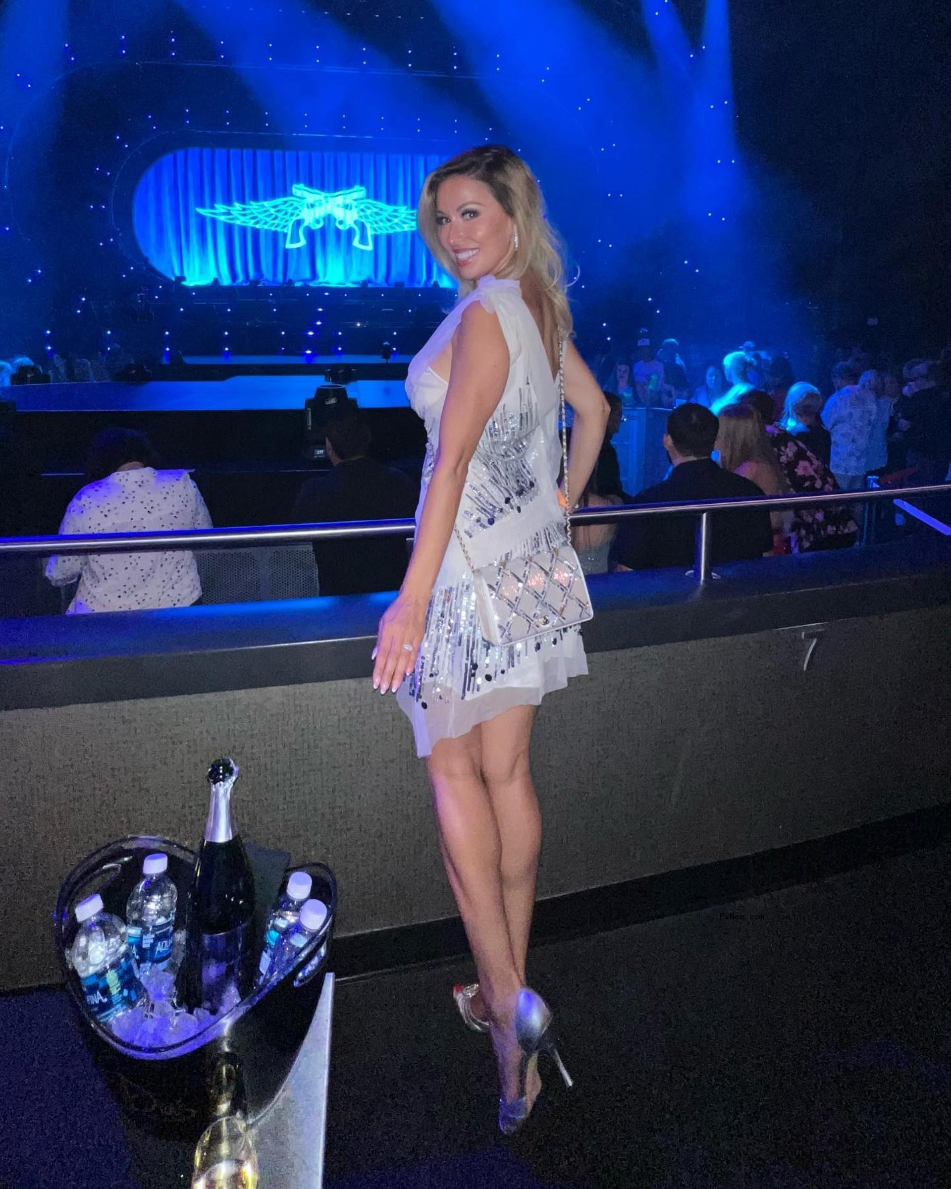 Co<i></i>ncertgoer Adela Calin at Miranda Lambert's concert