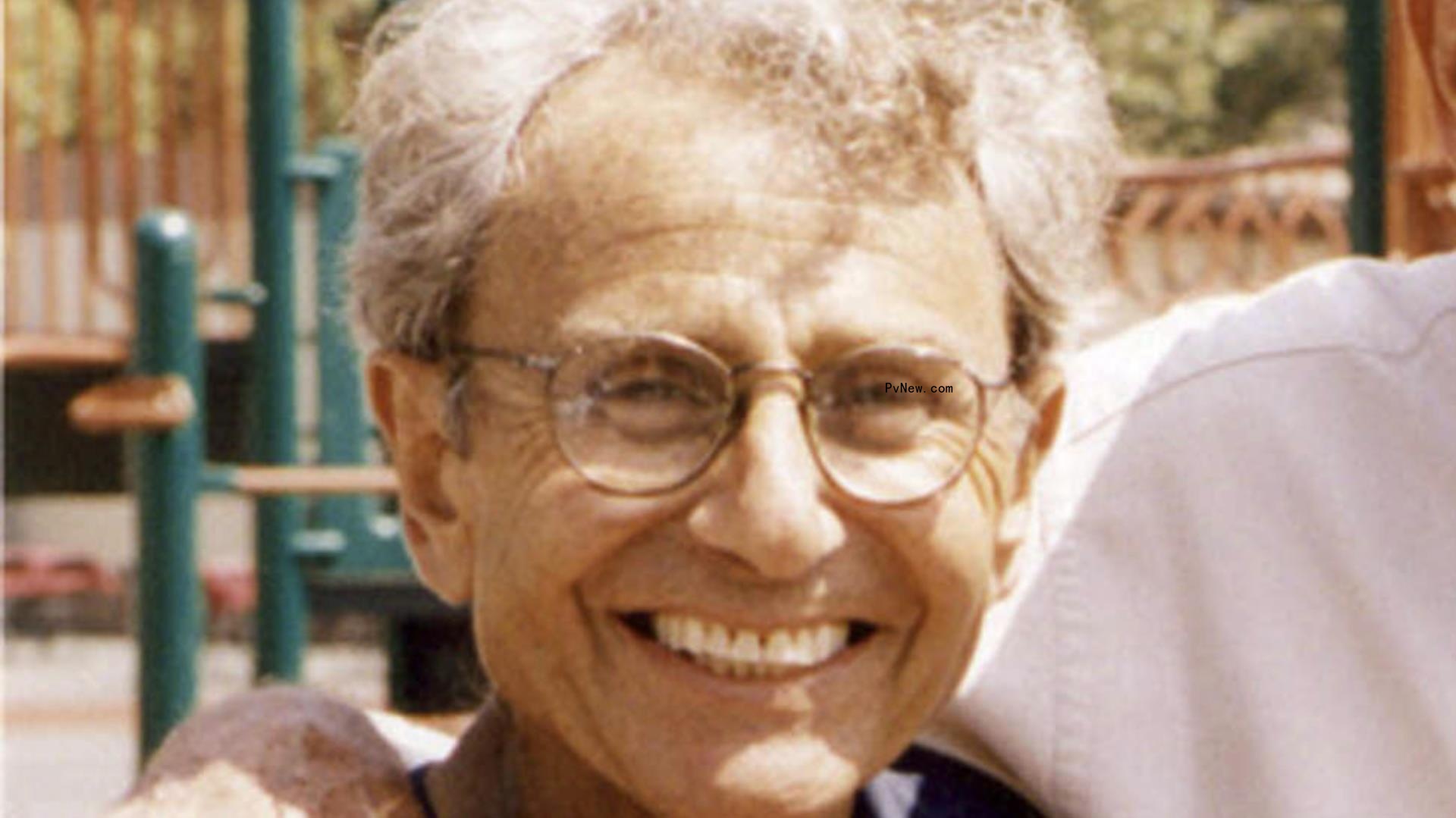George Shapiro, Producer and Manager of Jerry Seinfeld and Andy Kaufman, Dies at 91