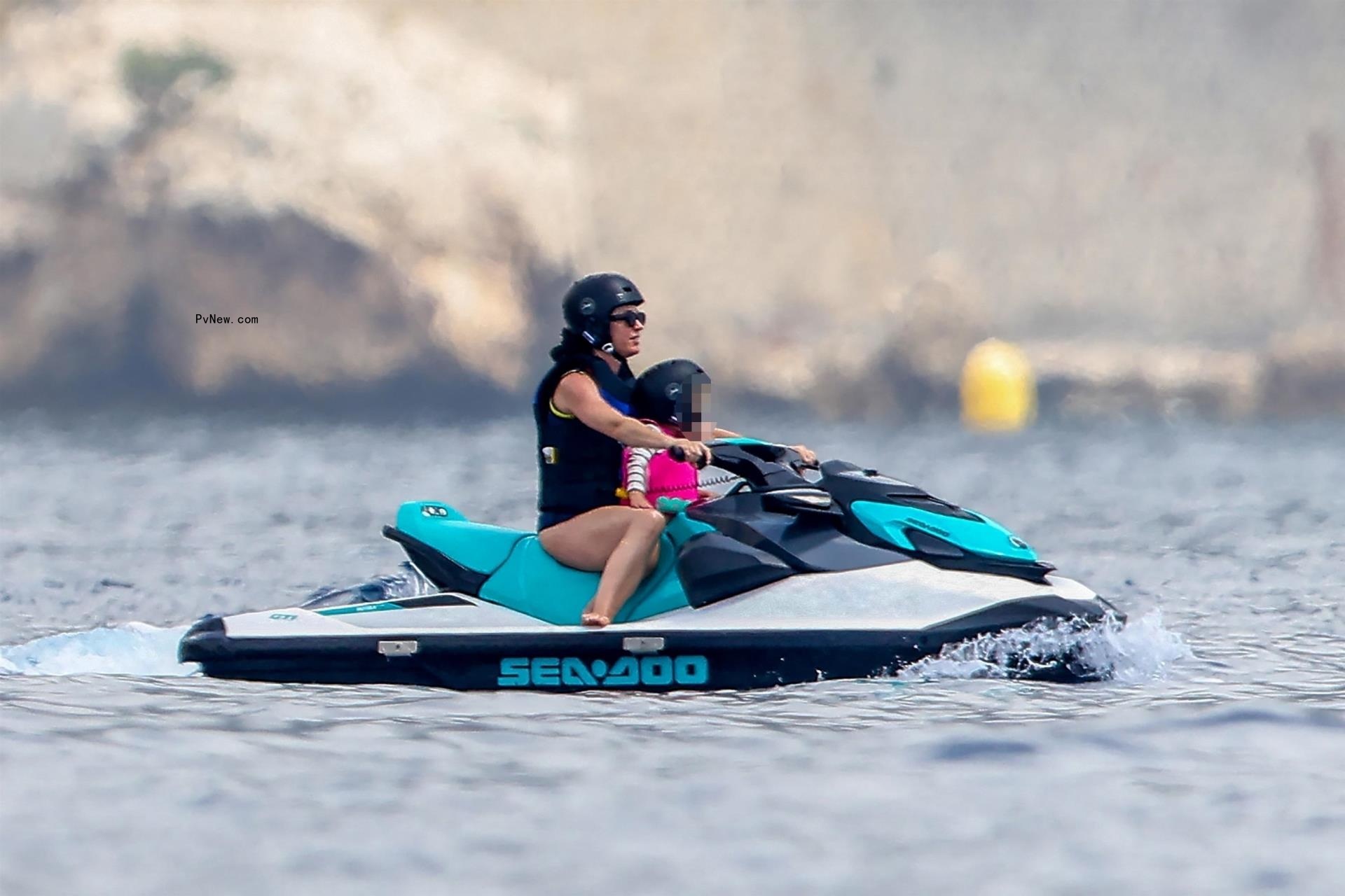 Katy Perry and her daughter Daisy Dove on a jet ski