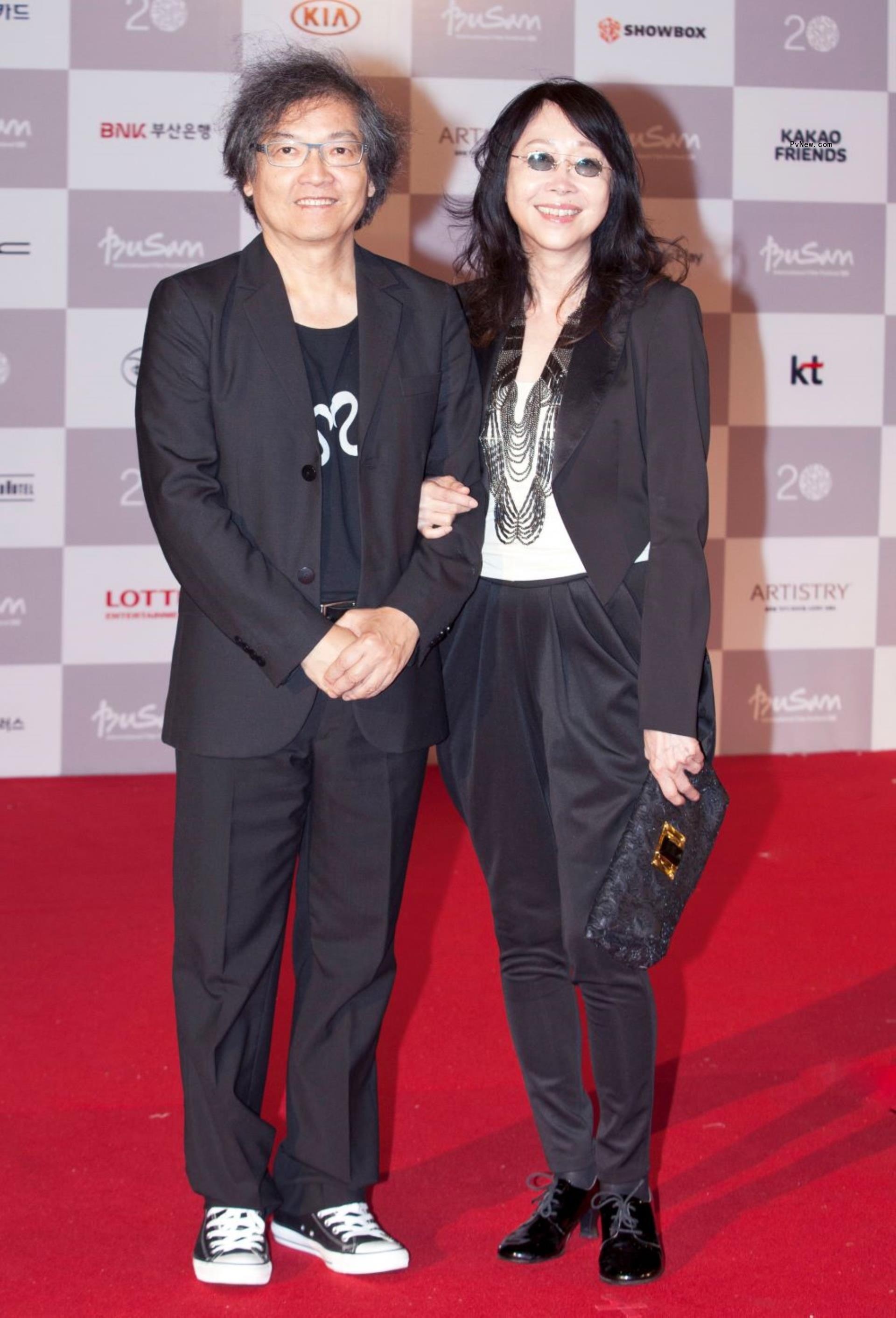 Alex Law, Hong Kong ‘Echoes of the Rainbow’ Director, Dies at 69