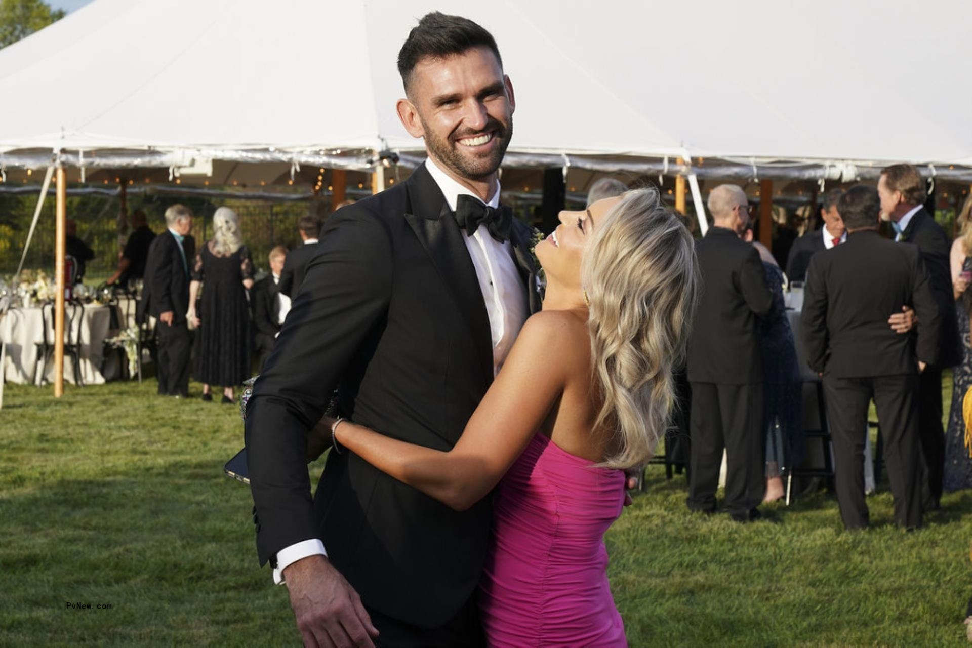 Carl Radke and Lindsay Hubbard hugging