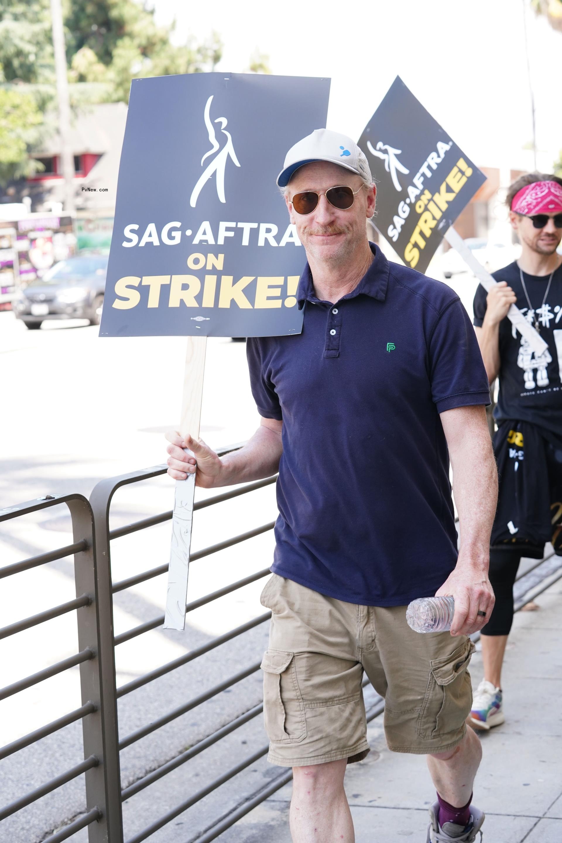 Matt Walsh striking in LA