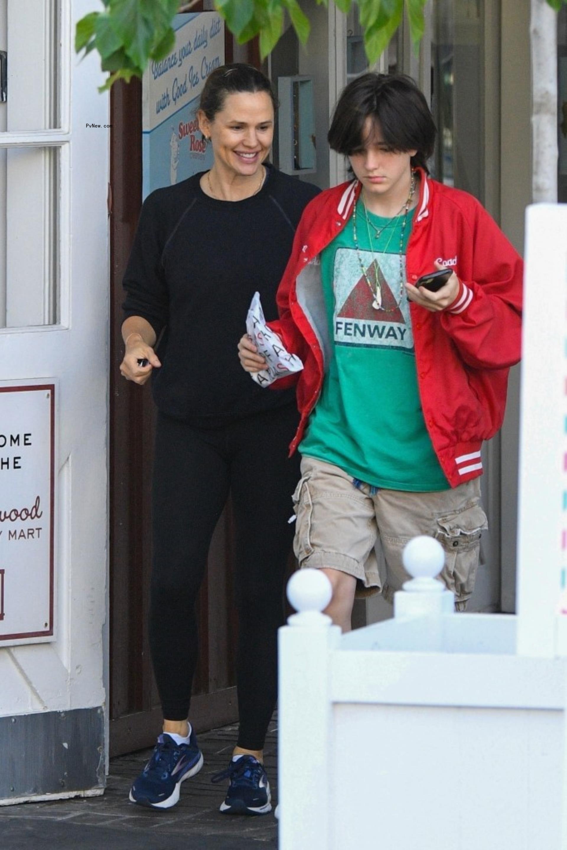 Jennifer Garner and Seraphina Affleck