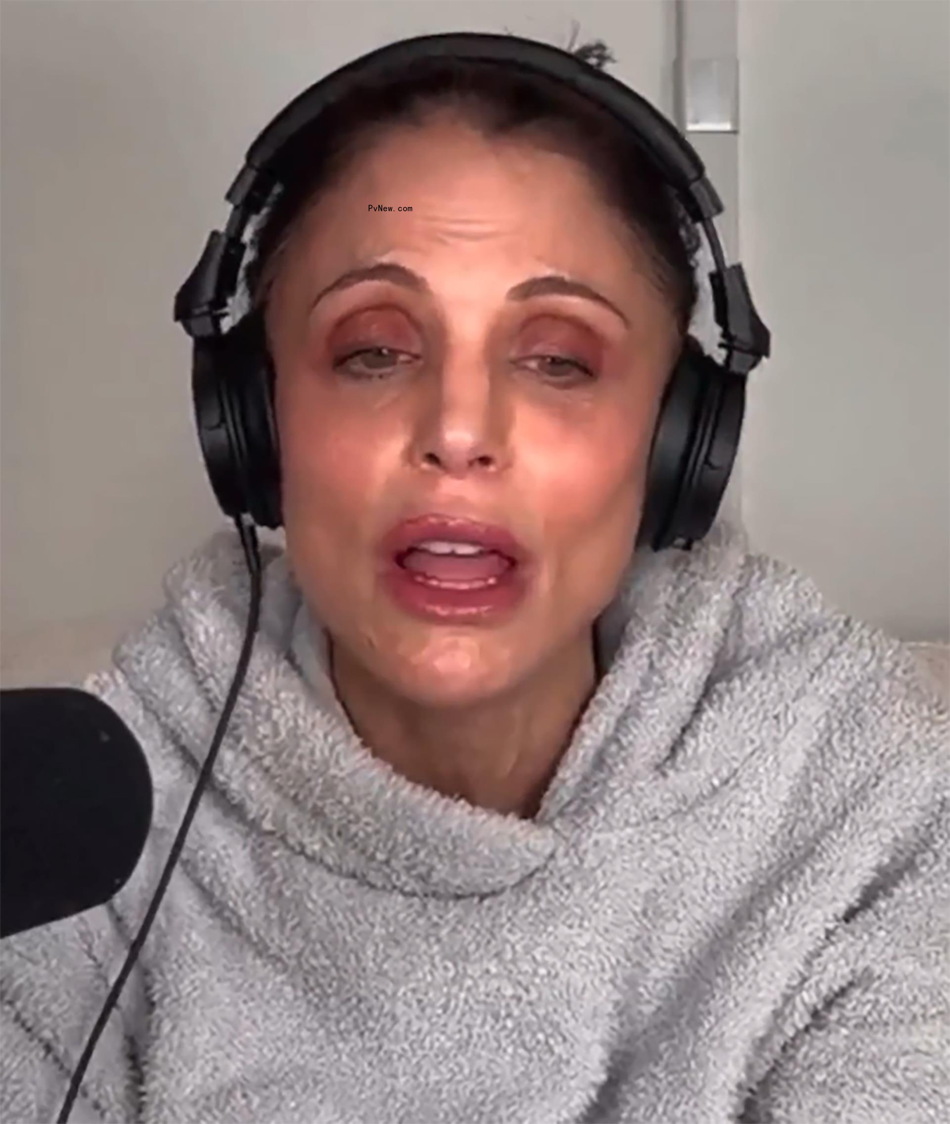 Bethenny Frankel on her podcast