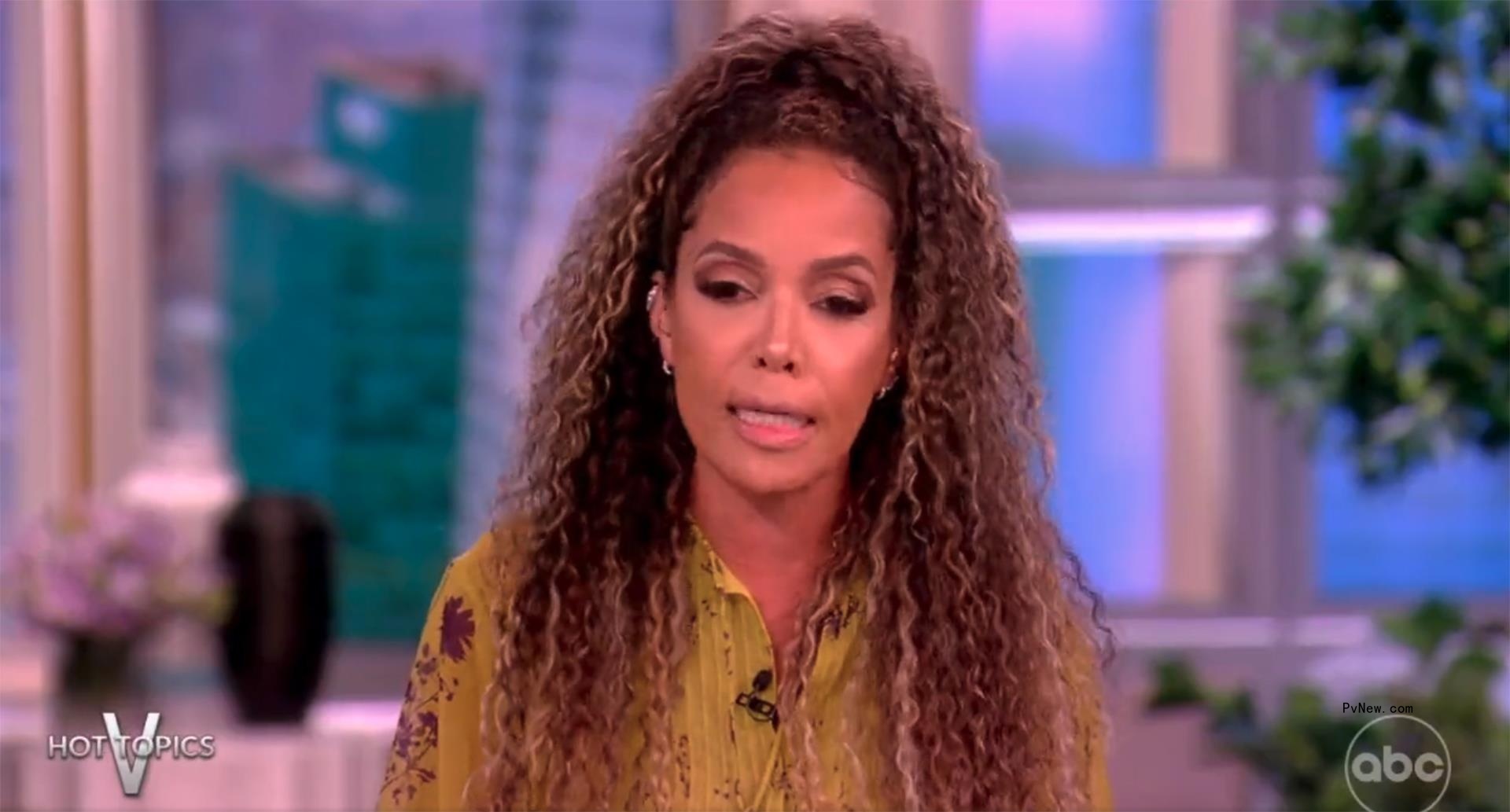 Sunny Hostin talking on 