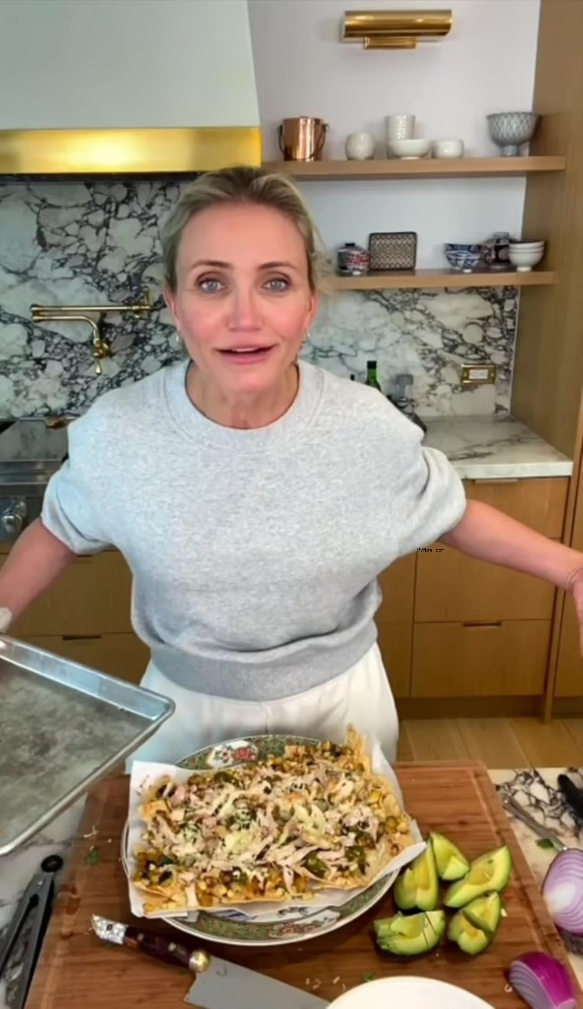 Cameron Diaz cooking nachos.