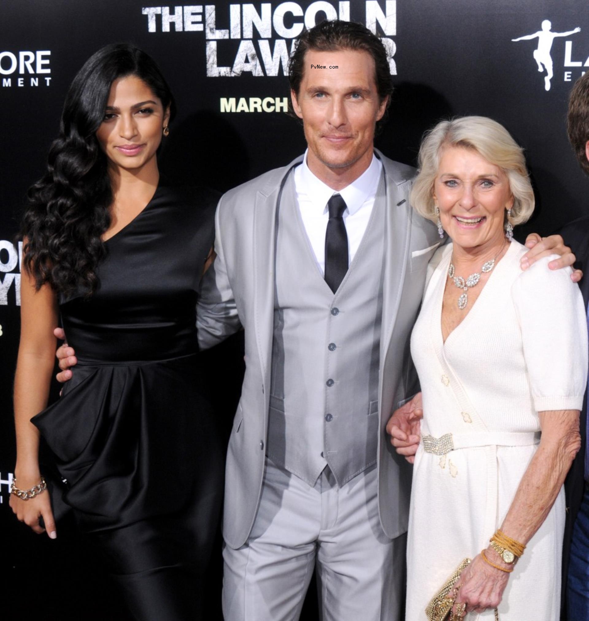 Matthew McCo<i></i>naughey with his mom Mary McCabe and wife Camila Alves