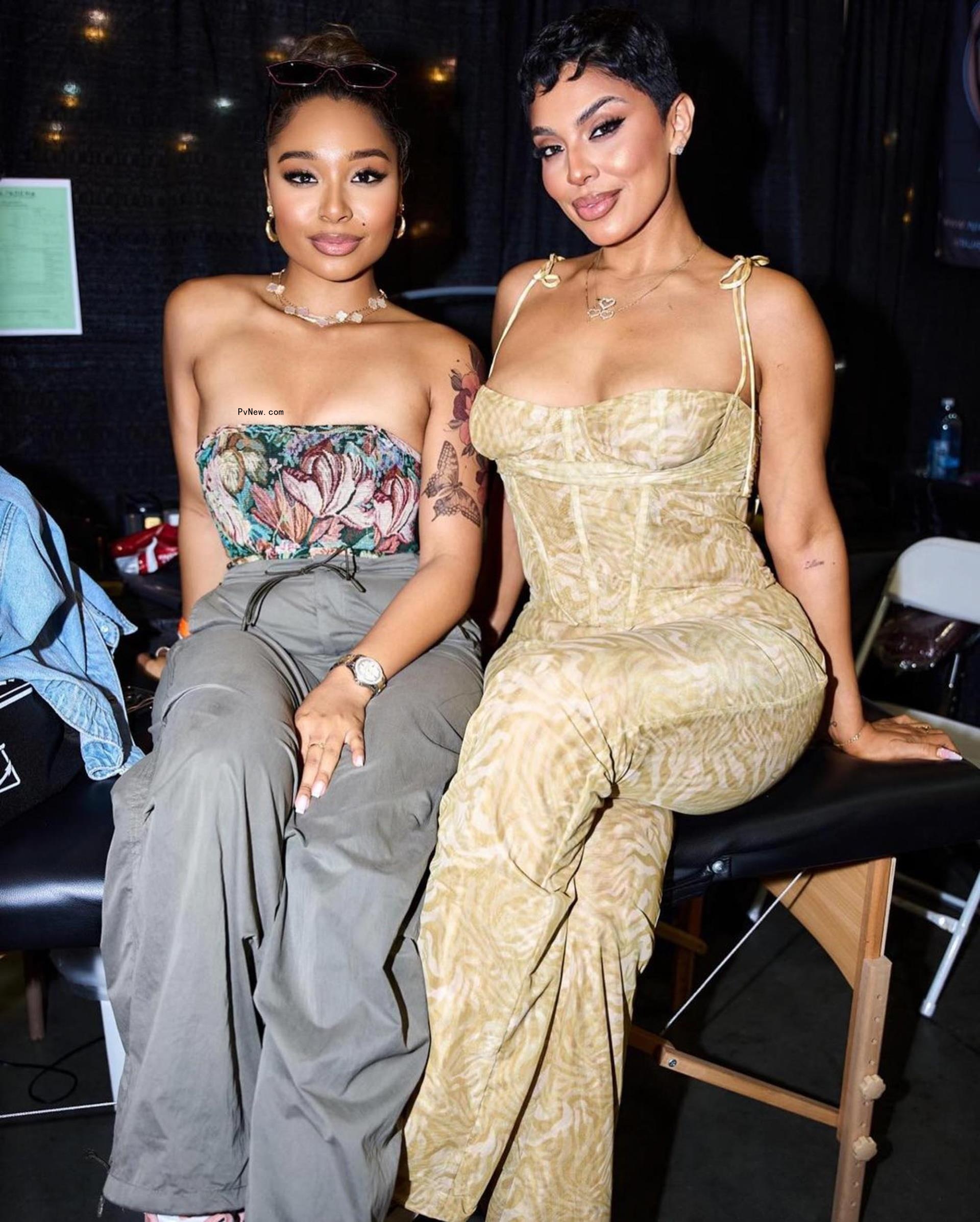 Abby de la rosa and friend