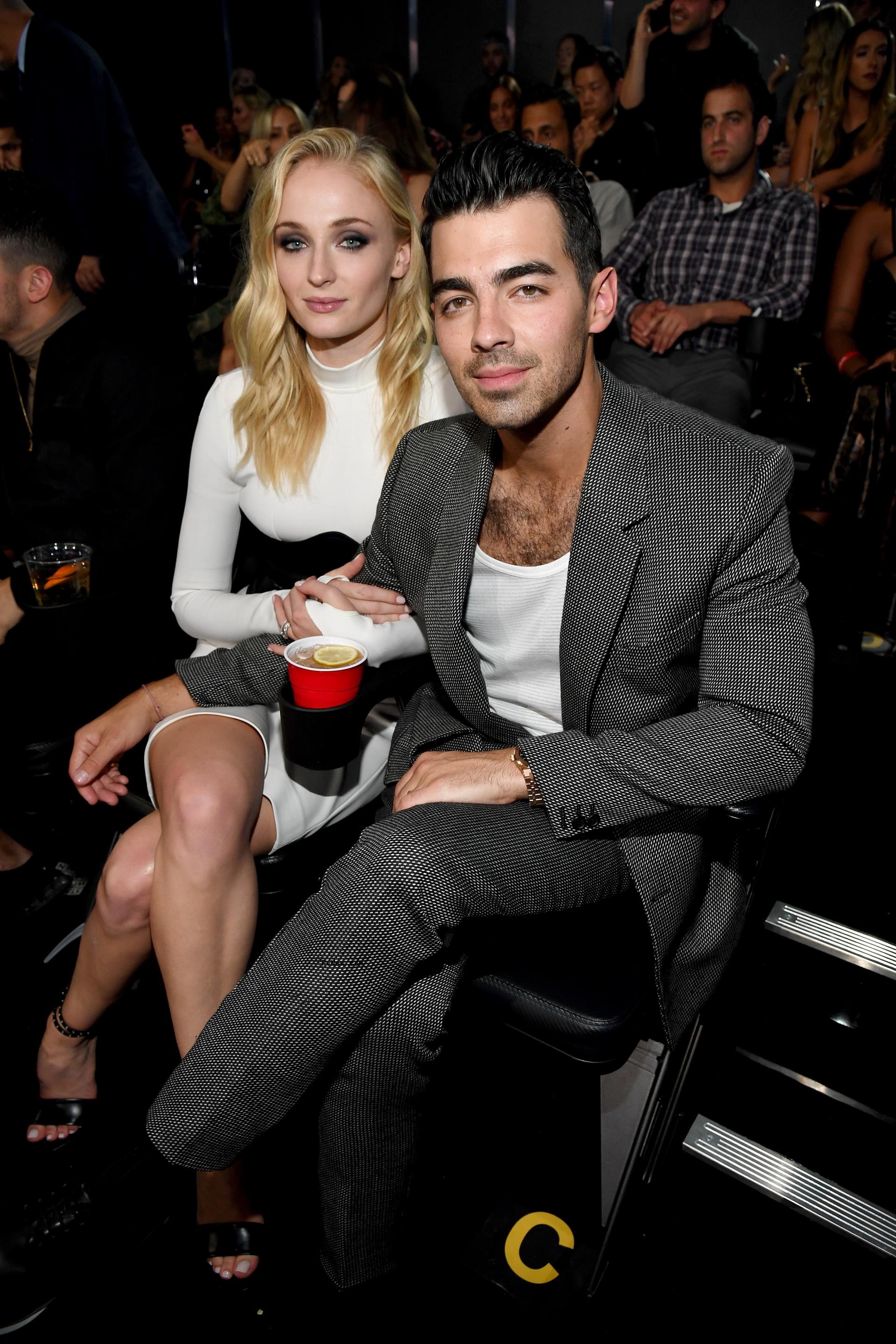 Joe Jo<i></i>nas and Sophie Turner at the 2019 MTV Video Music Awards.