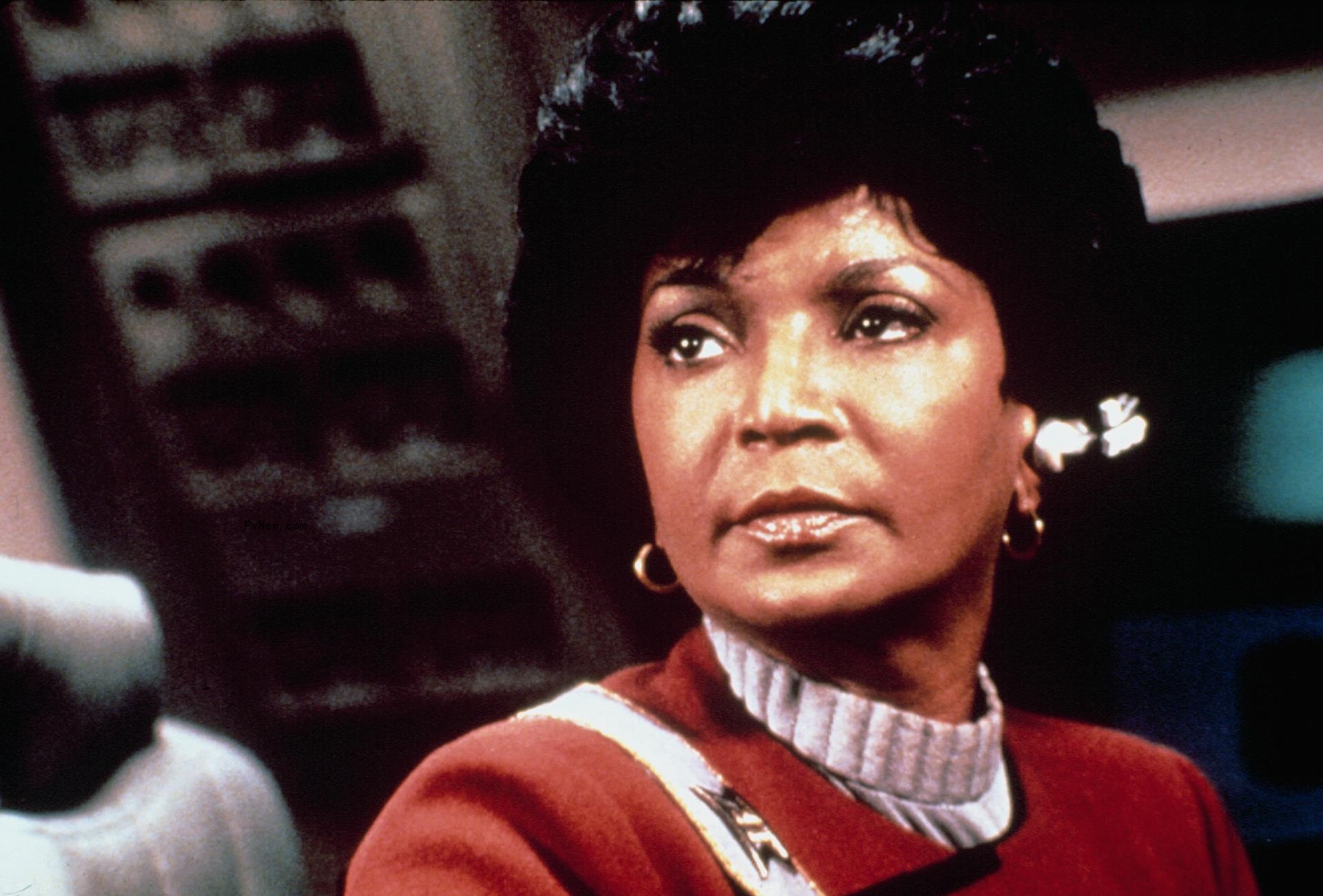 Nichelle Nichols, Uhura in ‘Star Trek,’ Dies at 89