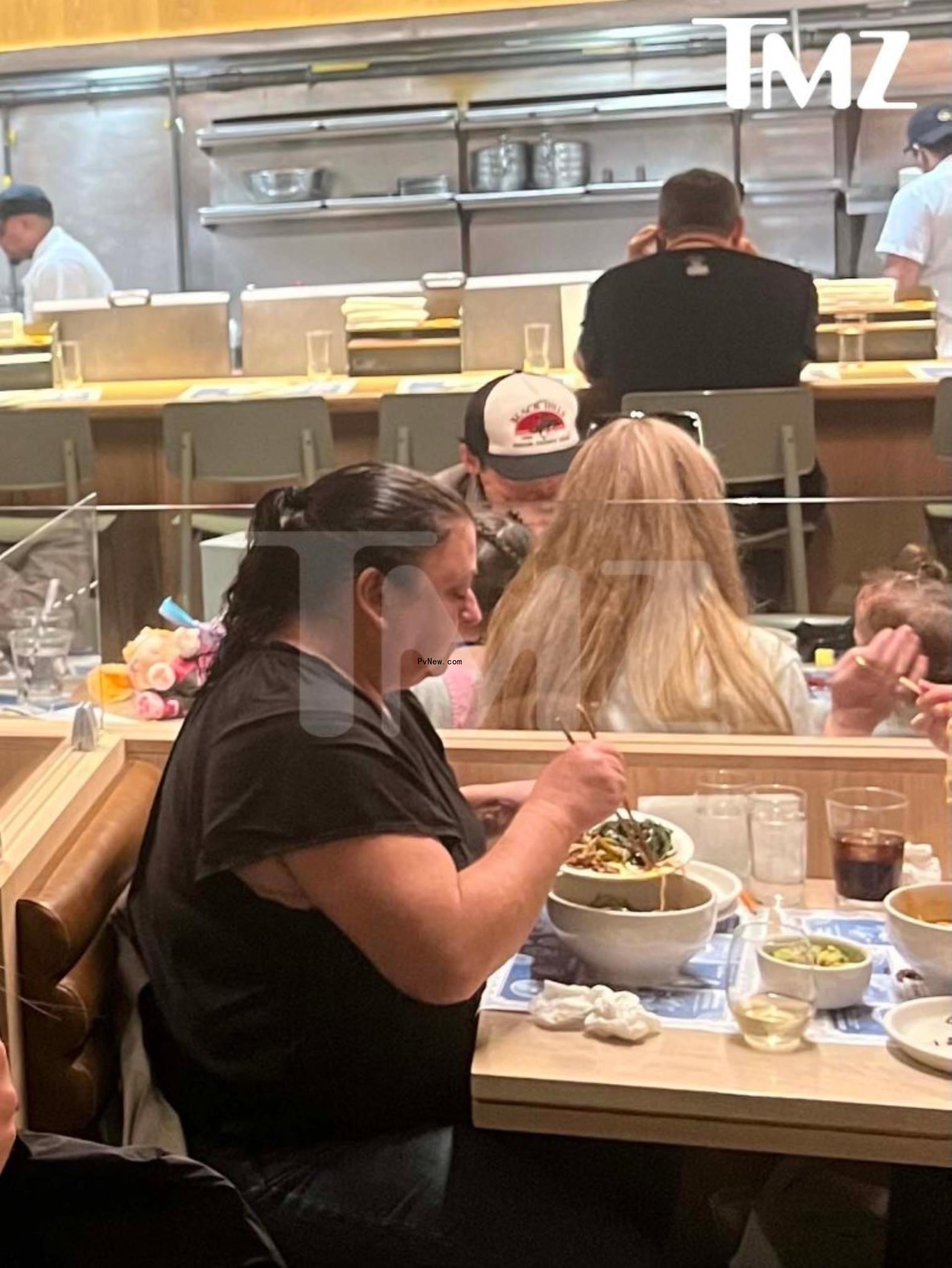 Joe Jonas, Sophie Turner and their daughters