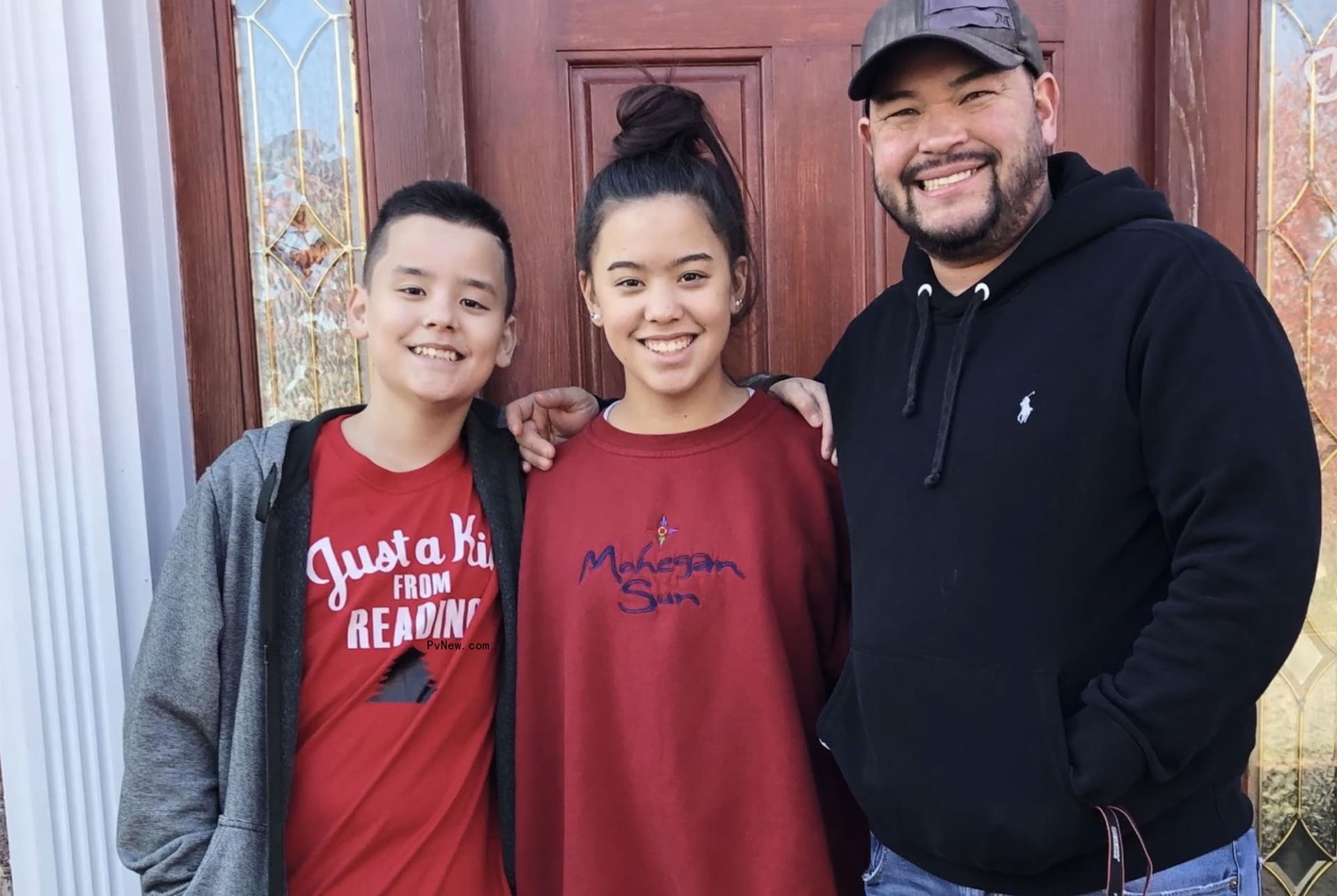 Collin Gosselin, Hannah Gosselin and Jon Gosselin.