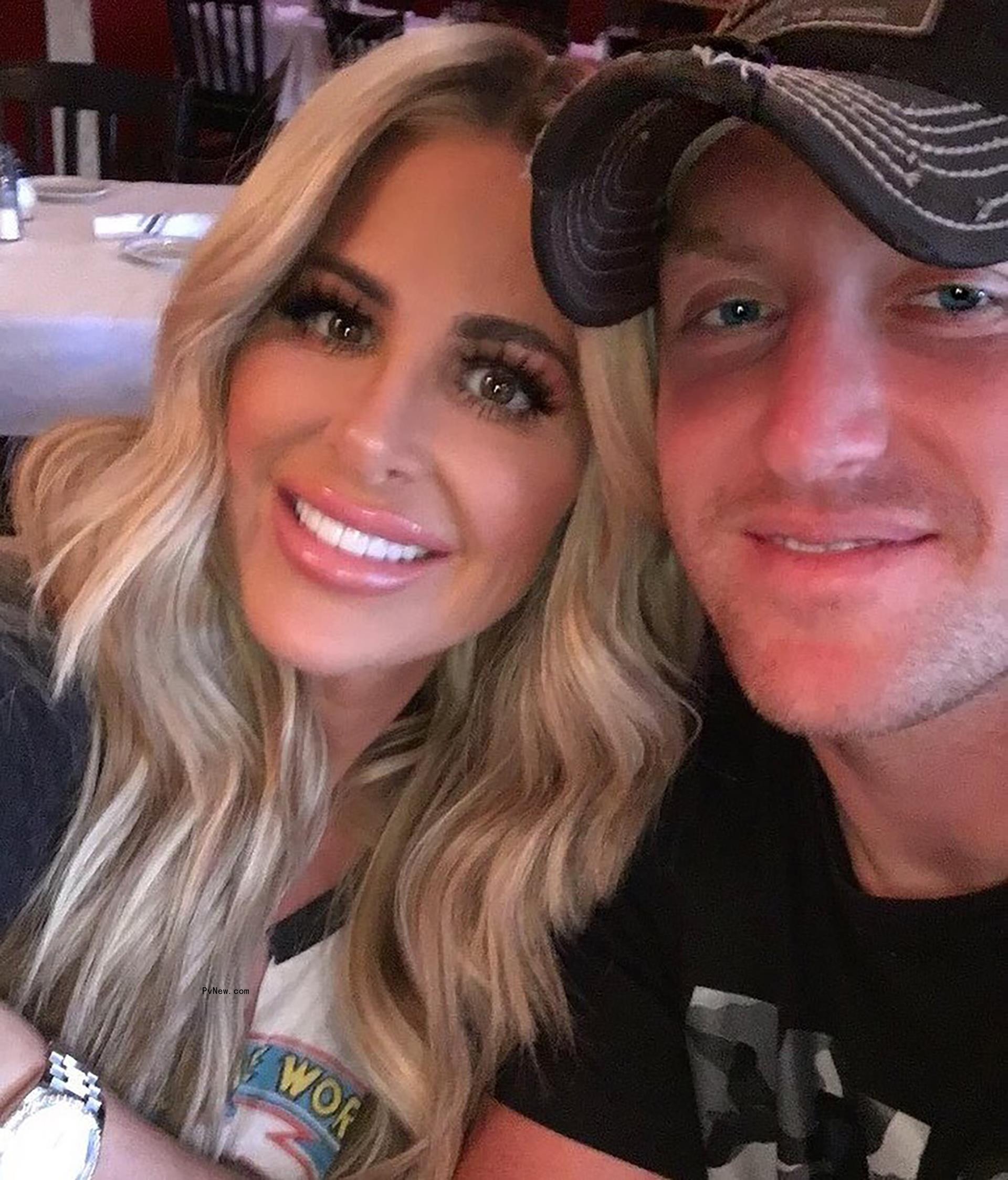 A selfie of Kim Zolciak and Kroy Biermann