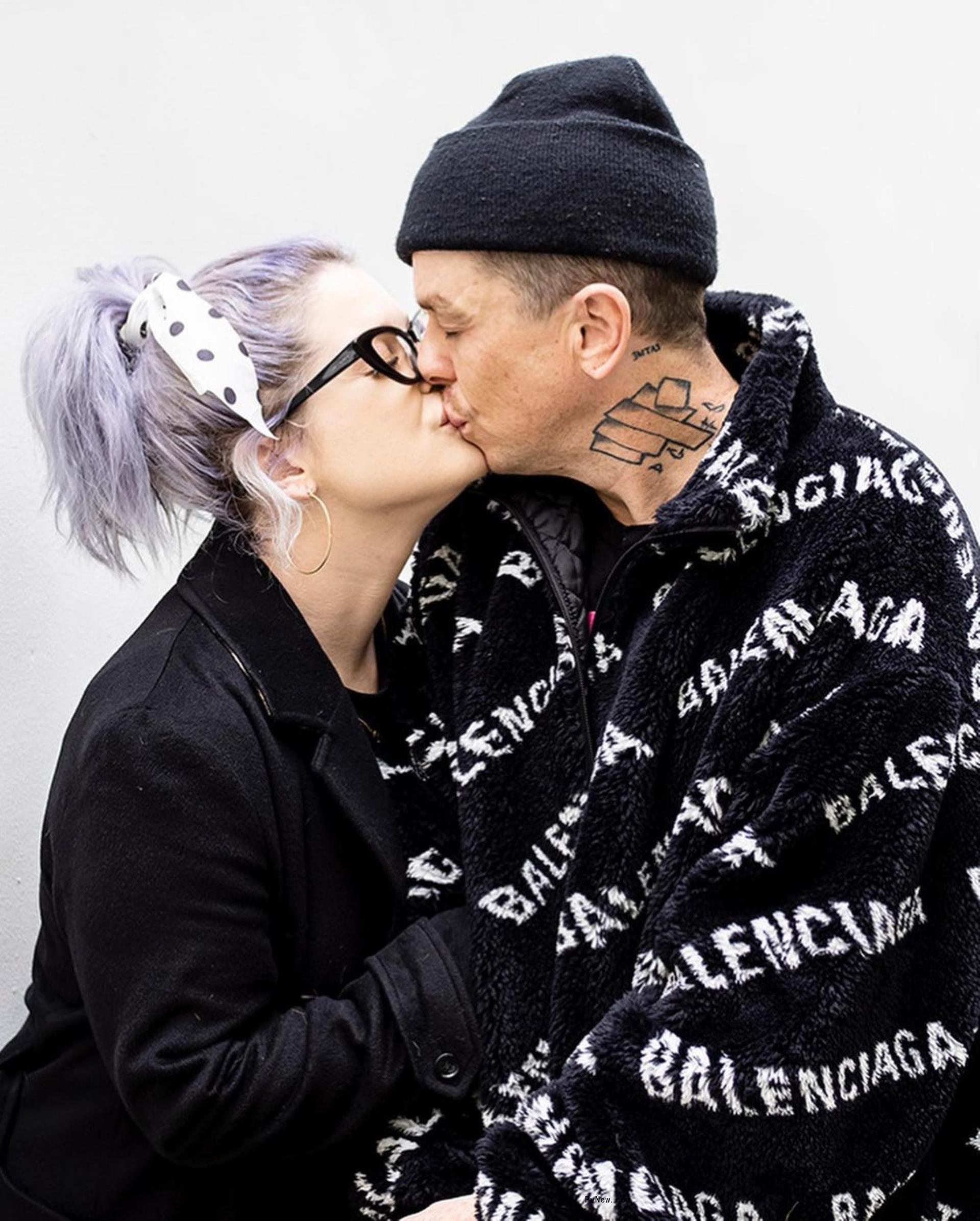 Kelly Osbourne and Sid Wilson