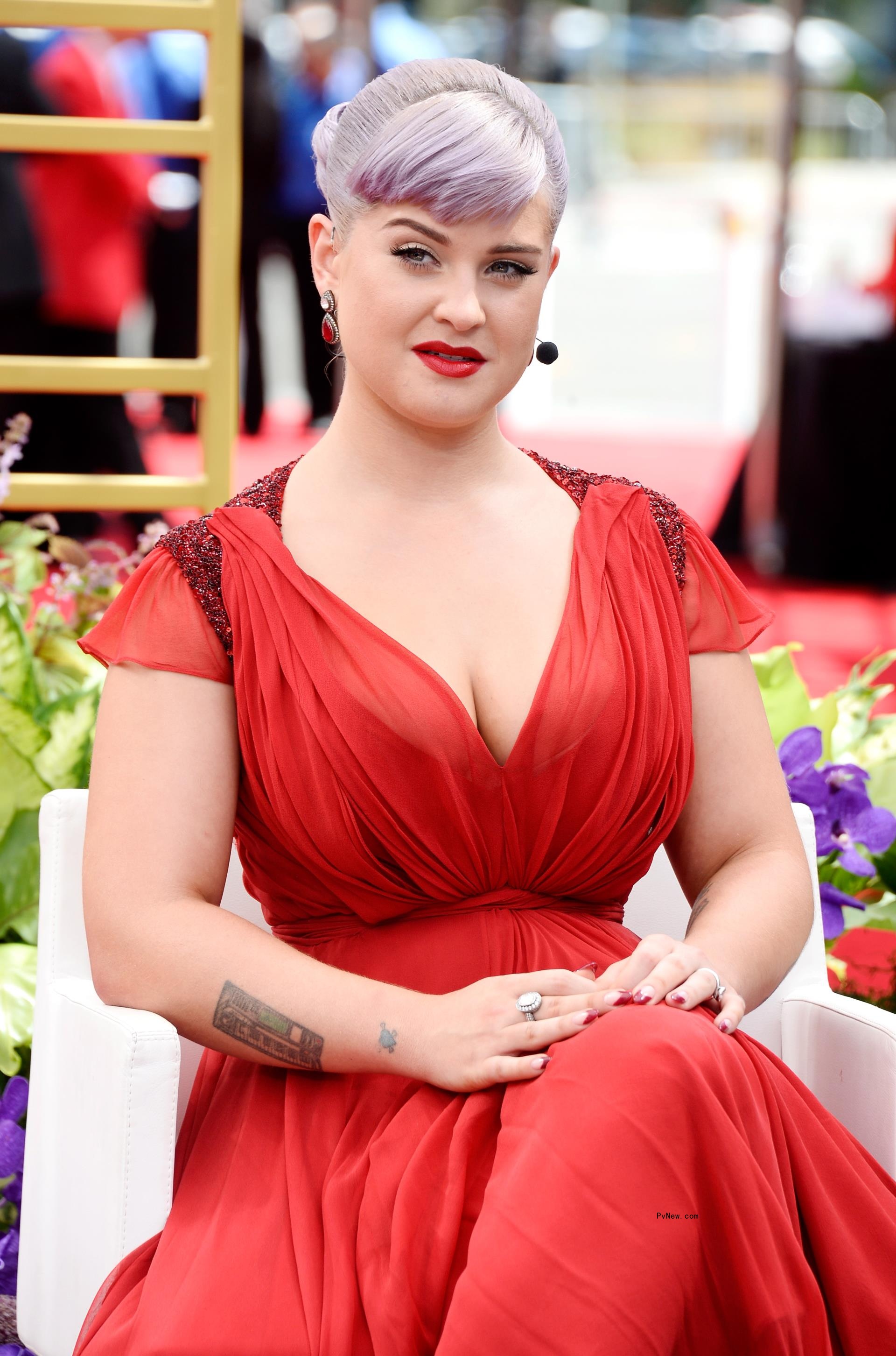 Kelly Osbourne at the 65th Emmy Awards.