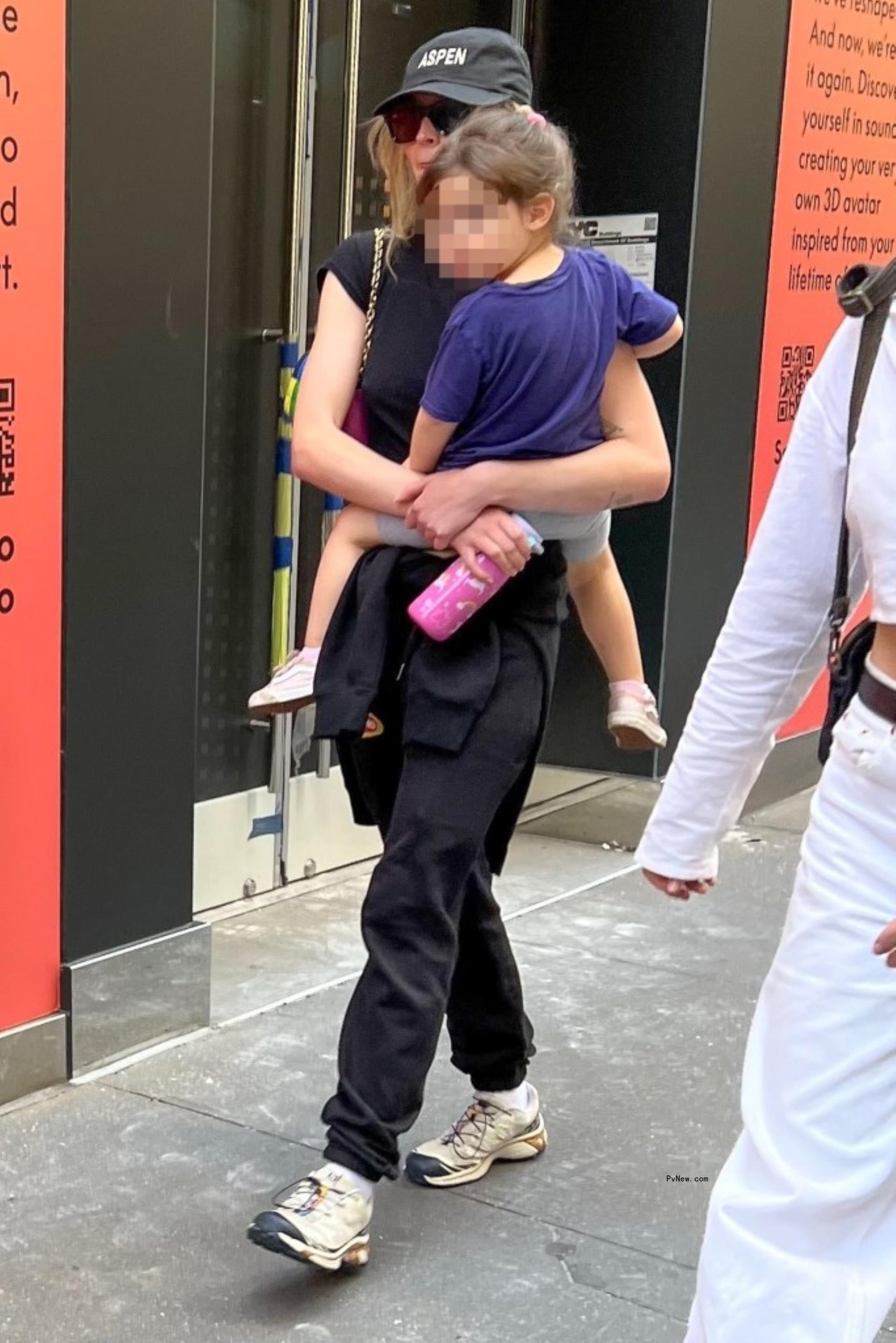 Sophie Turner running errands with daughter Willa.