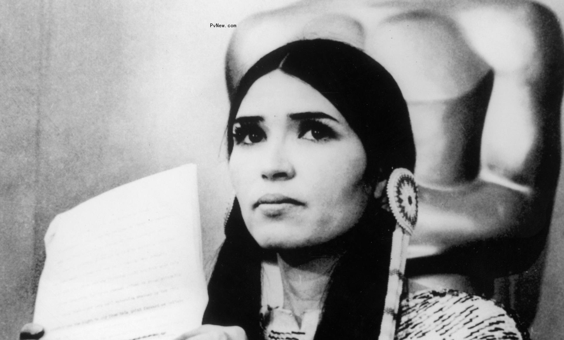 Sacheen Littlefeather, Activist Who Took the Stage to Decline Marlon Brando’s Oscar, Dies at 75