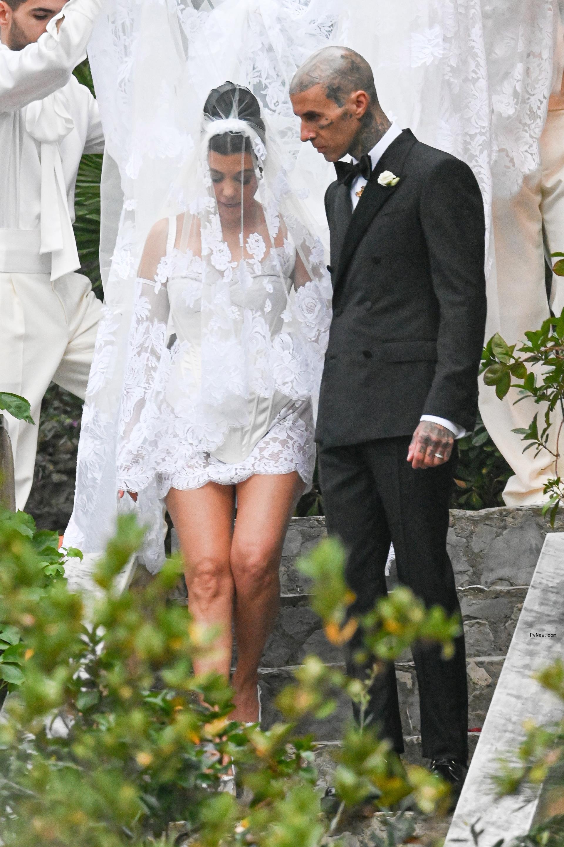 Kourtney and Travis Barker wedding.