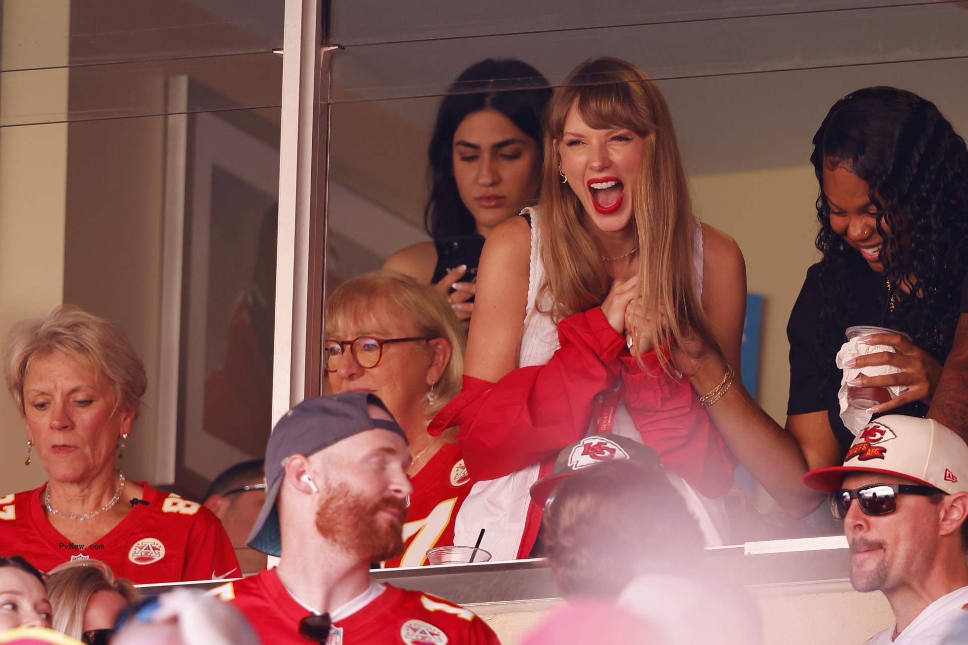 Taylor Swift at Kansas City Chiefs game