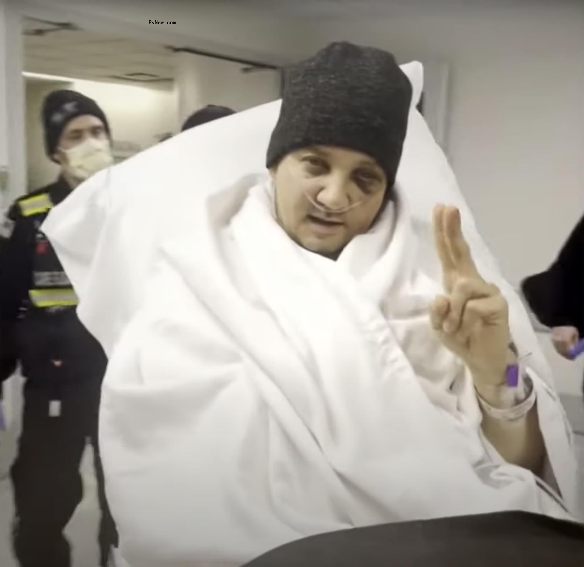 Injured Jeremy Renner at the hospital