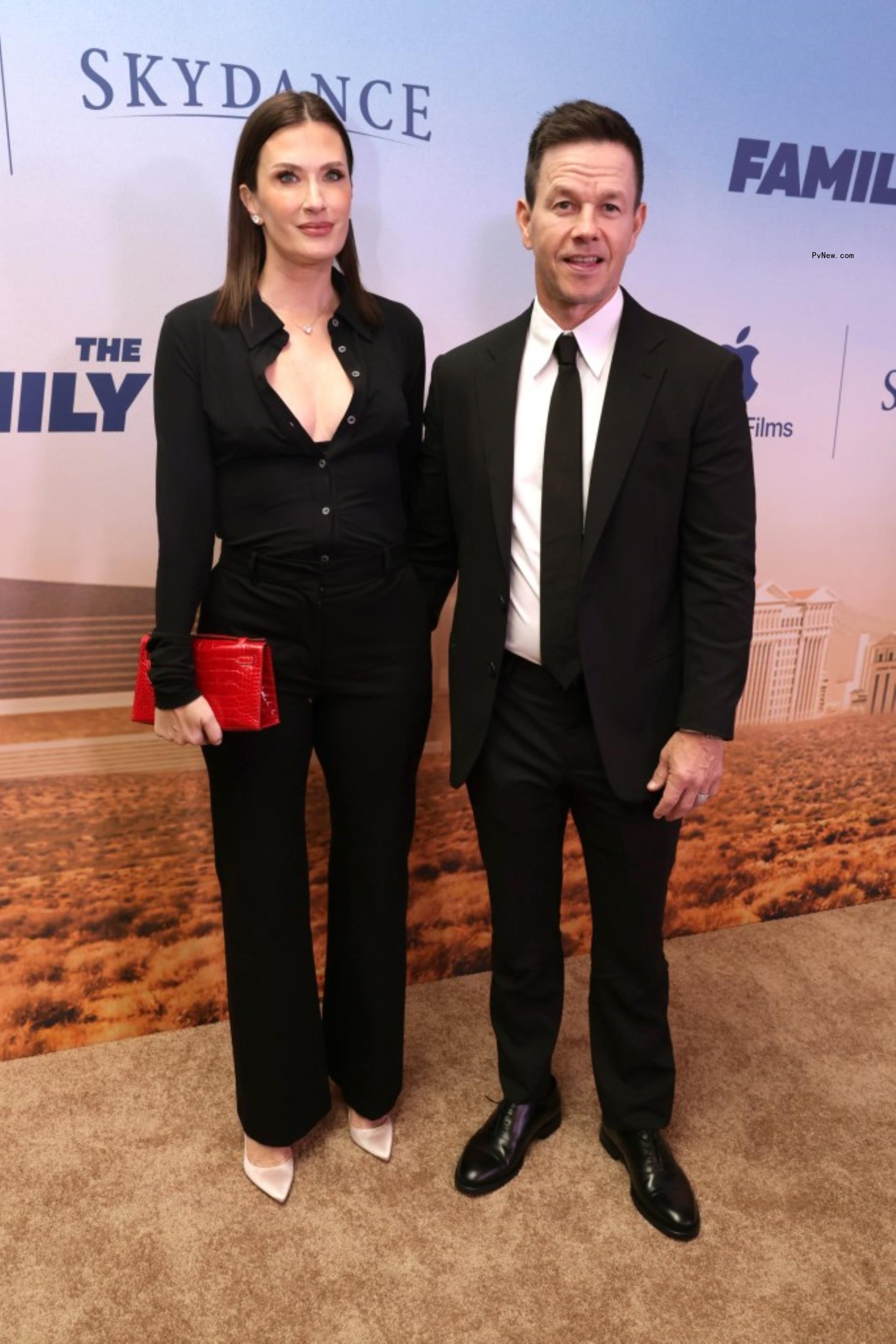 Mark wahlbrg and Rhea Durham