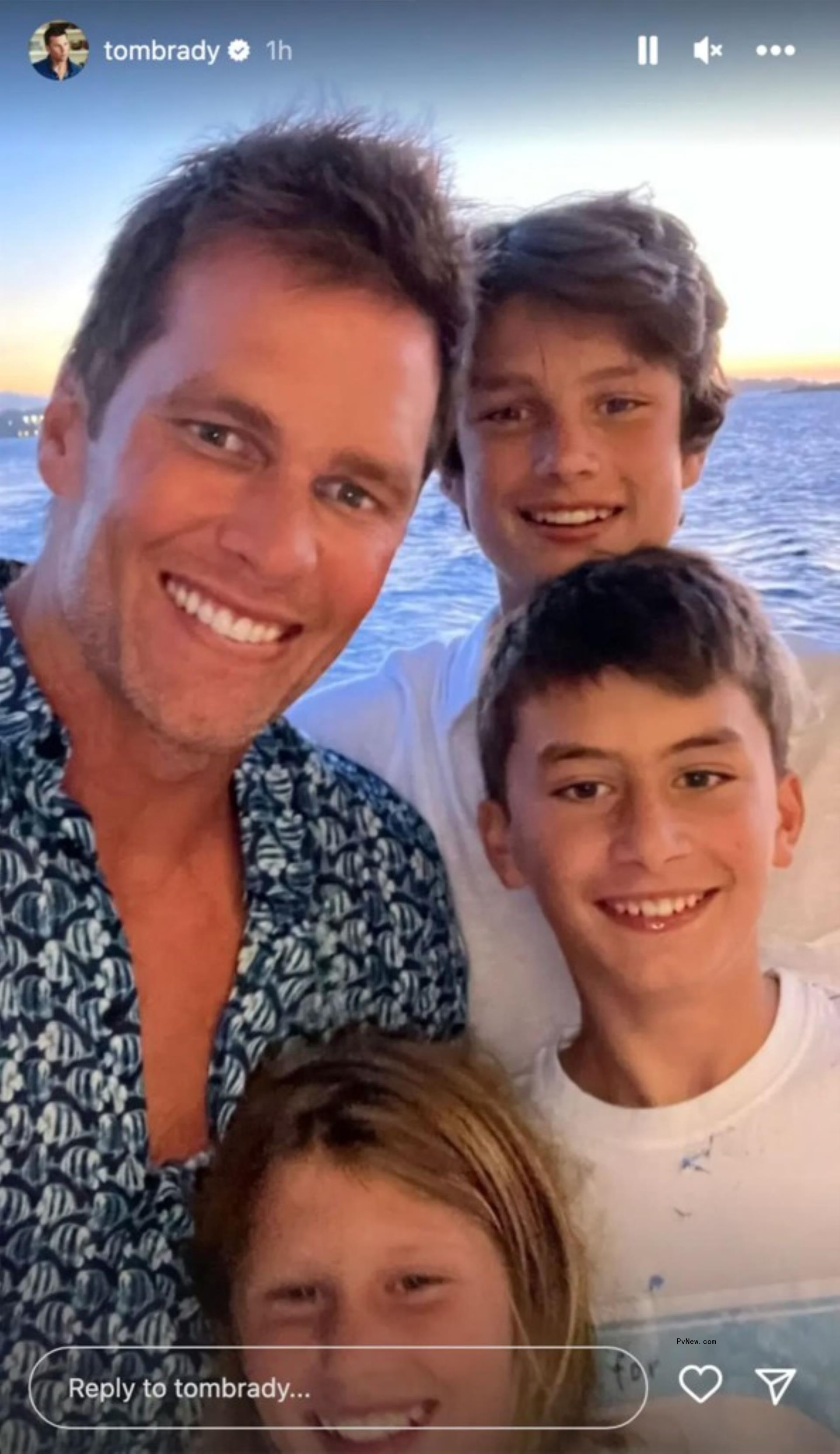 tom brady and his 3 kids selfie on the ocean