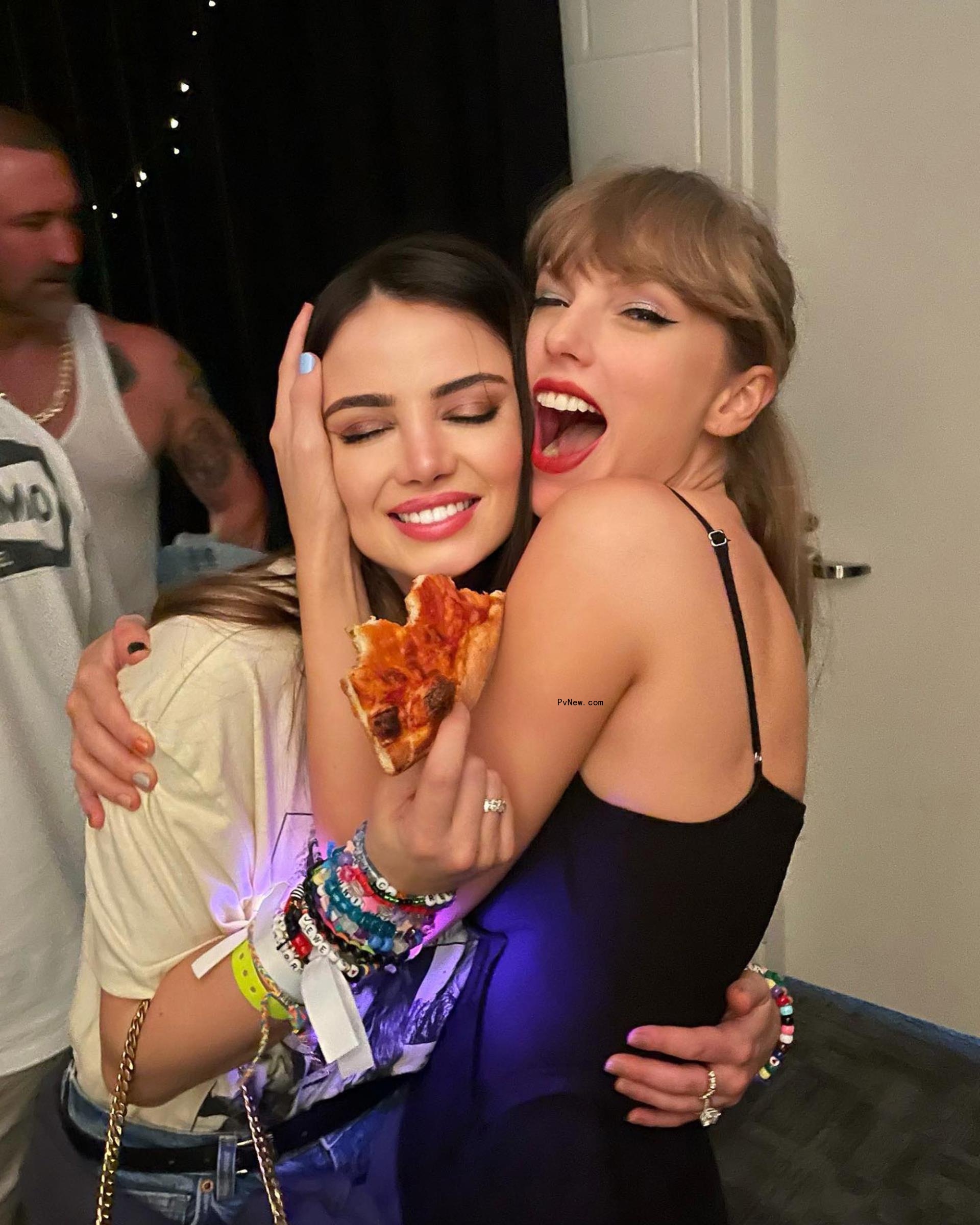 Taylor Swift and Keleigh Sperry