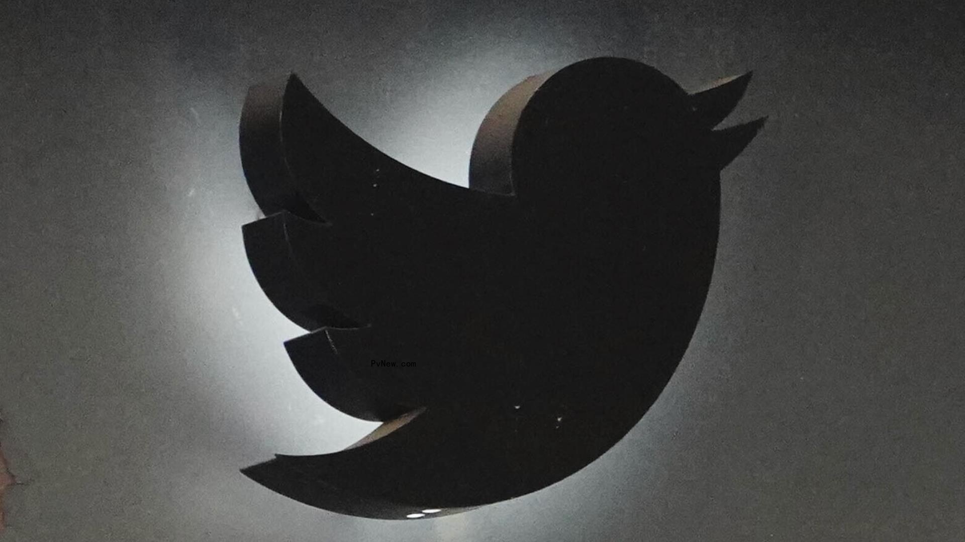 Twitter Experiences Widespread Outages