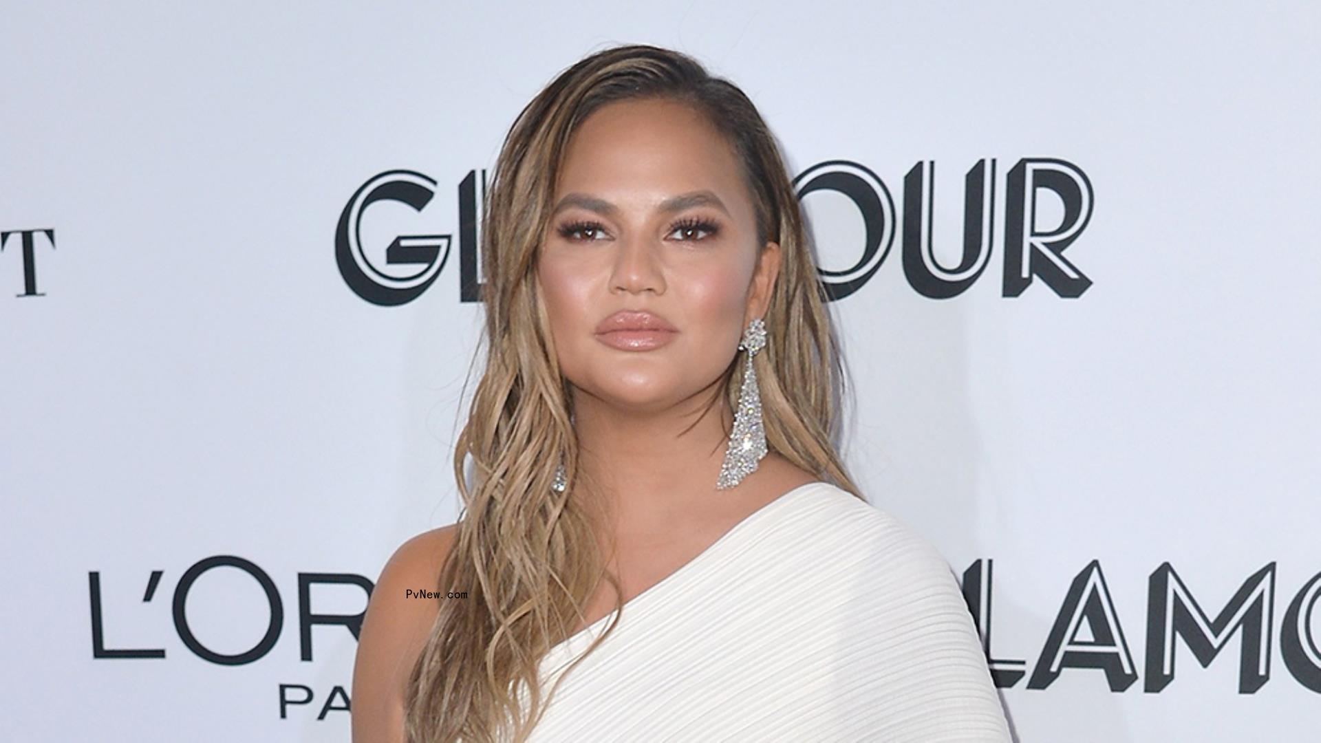 Chrissy Teigen Is Back on Twitter: ‘I Choose to Take the Bad With the Good’