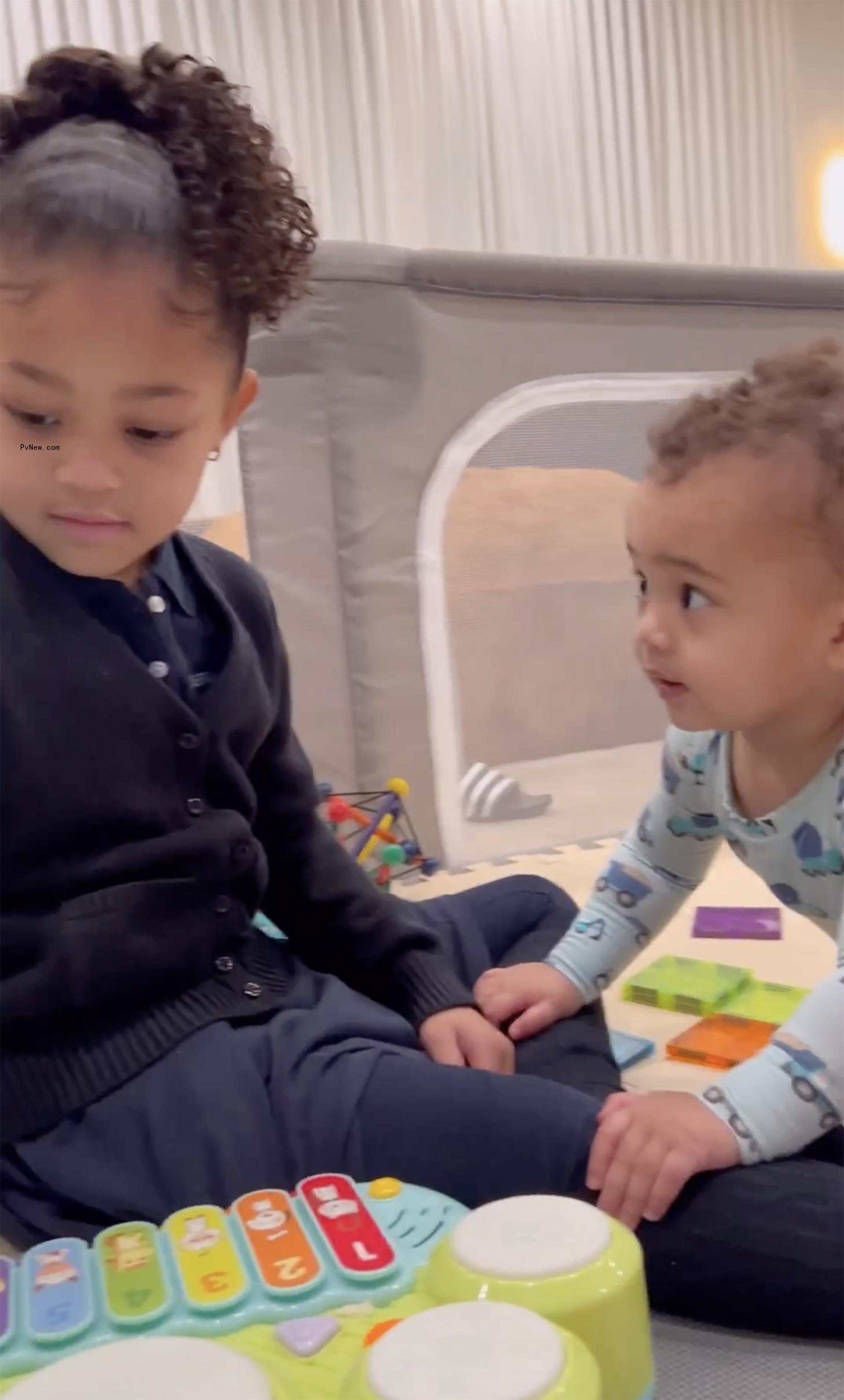 Stormie and Aire Webster sitting in a plane