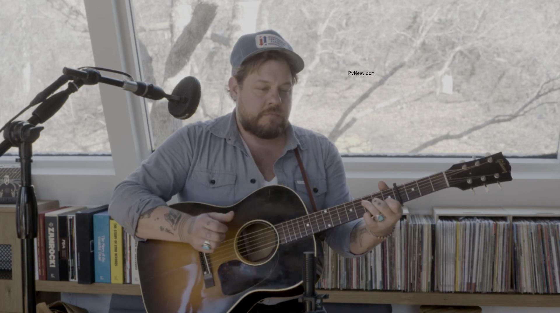 Nathaniel Rateliff Debuts a Solo Rendition of ‘Redemption’ From ‘Palmer’