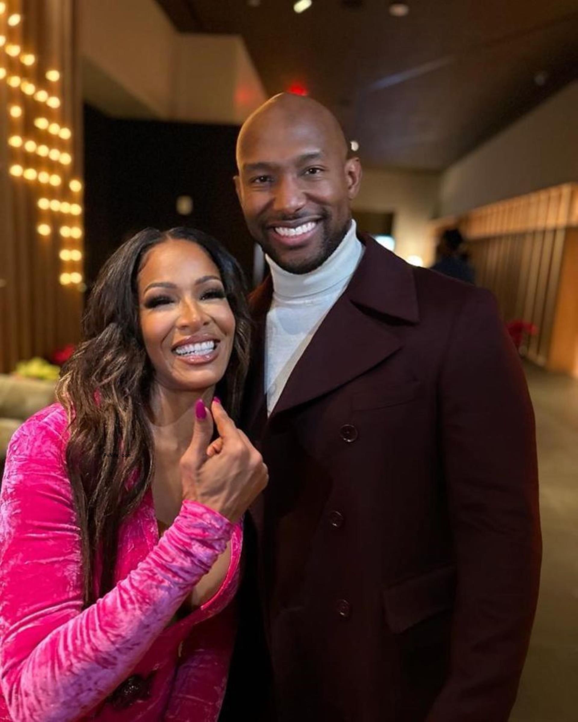 sheree whitfield and martell holt