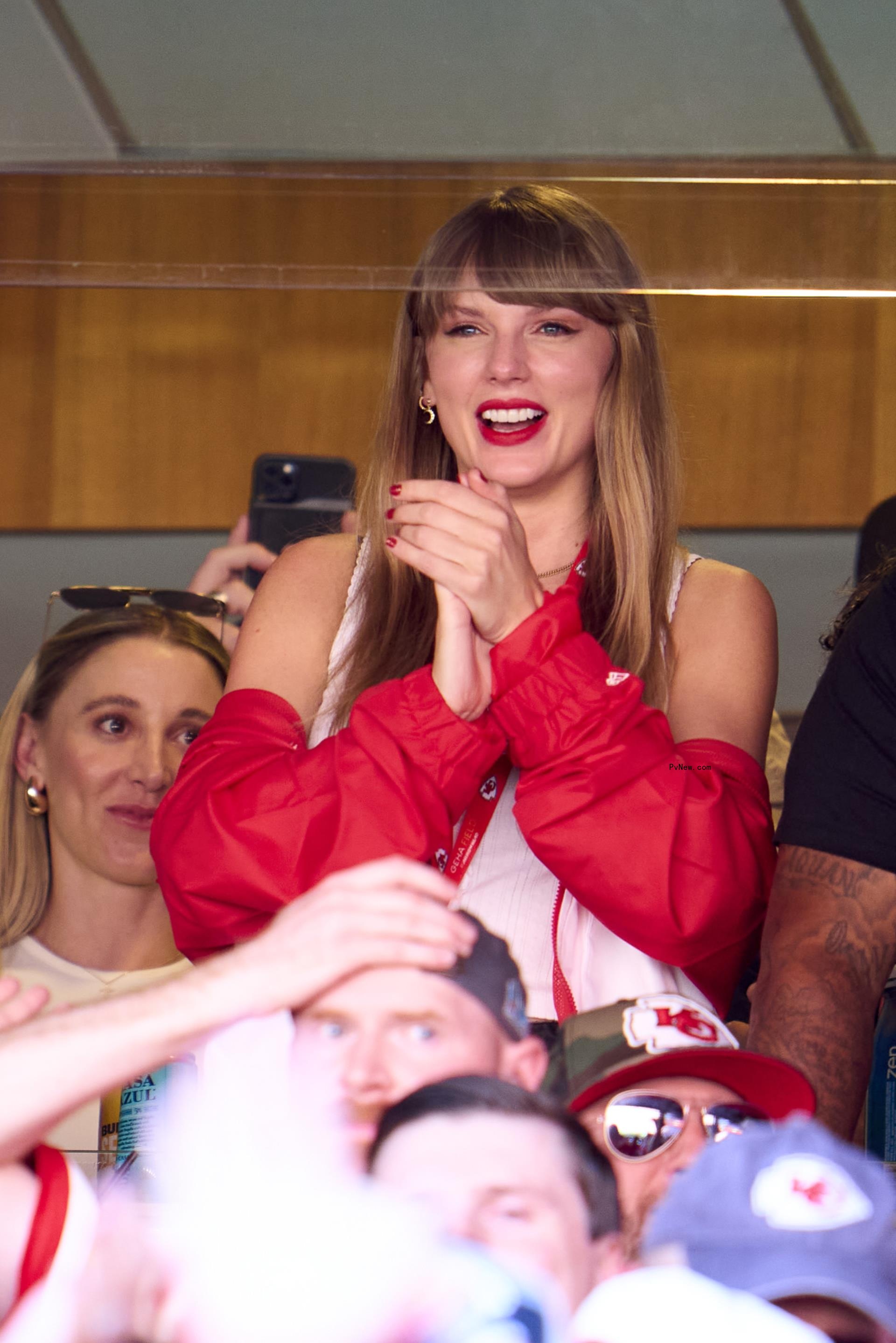 Taylor Swift and Travis Kelce