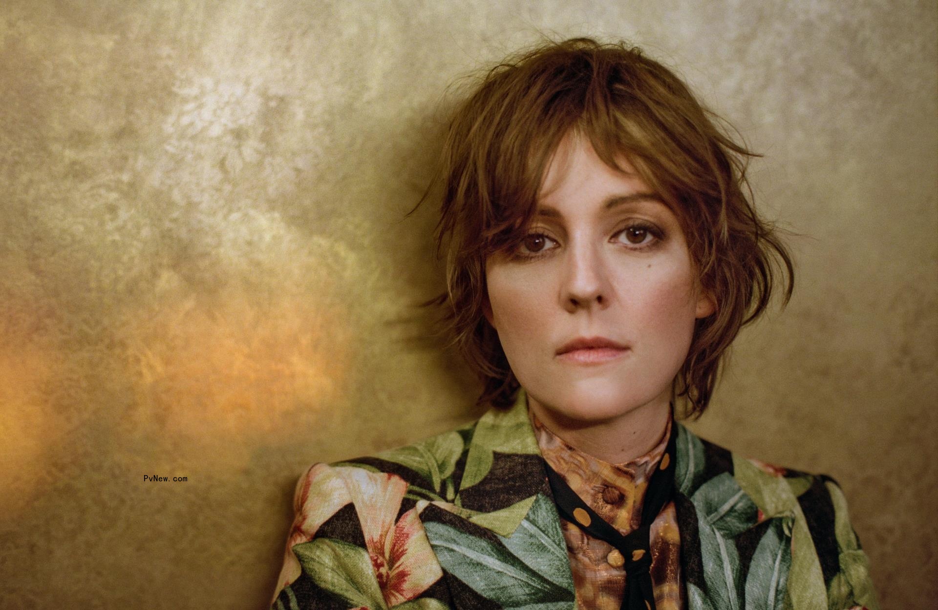 Brandi Carlile Re-Records ‘In These Silent Days,’ Acoustically, as ‘In the Canyon Haze’