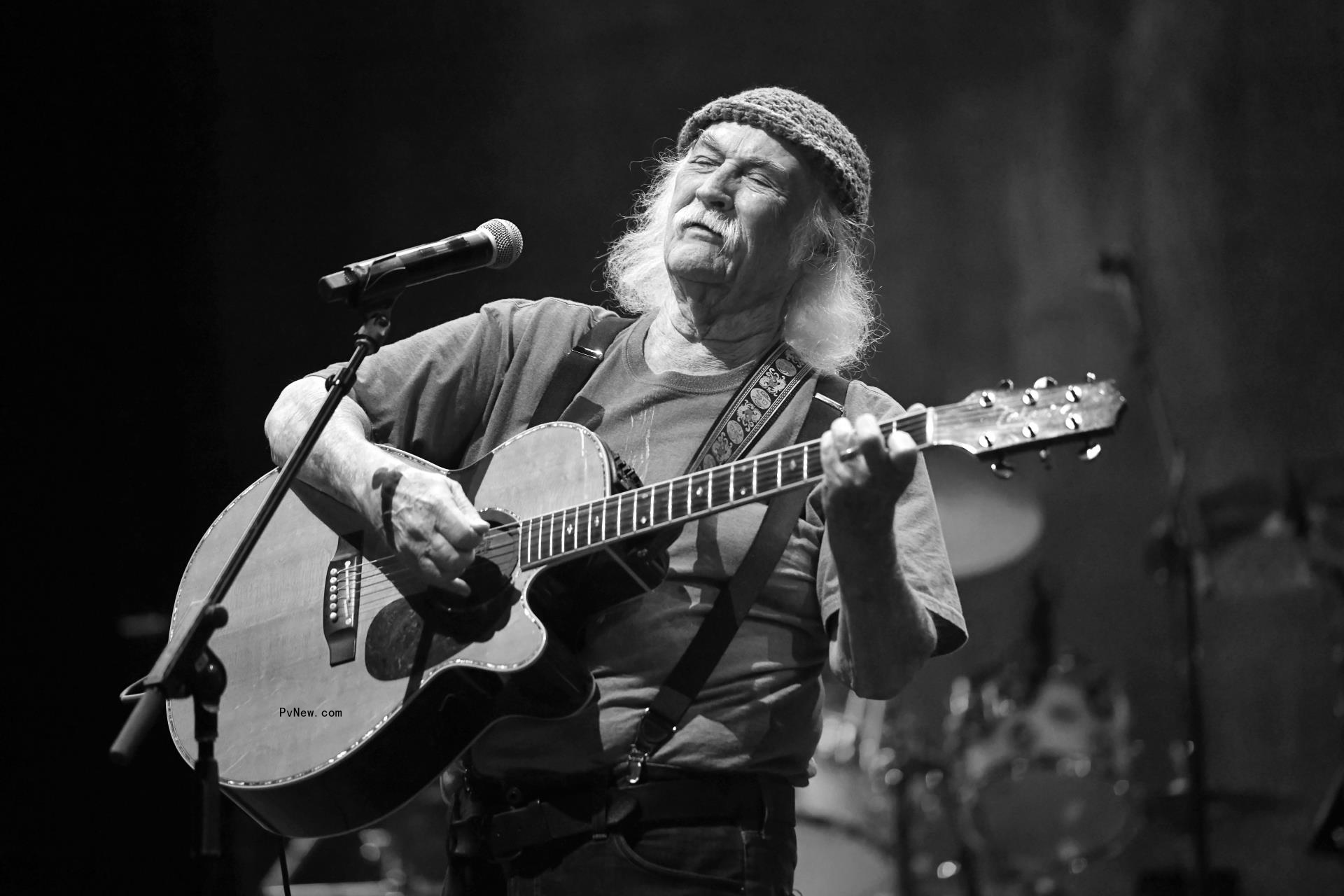 David Crosby, Byrds and Crosby, Stills & Nash Co-Founder, Dies at 81