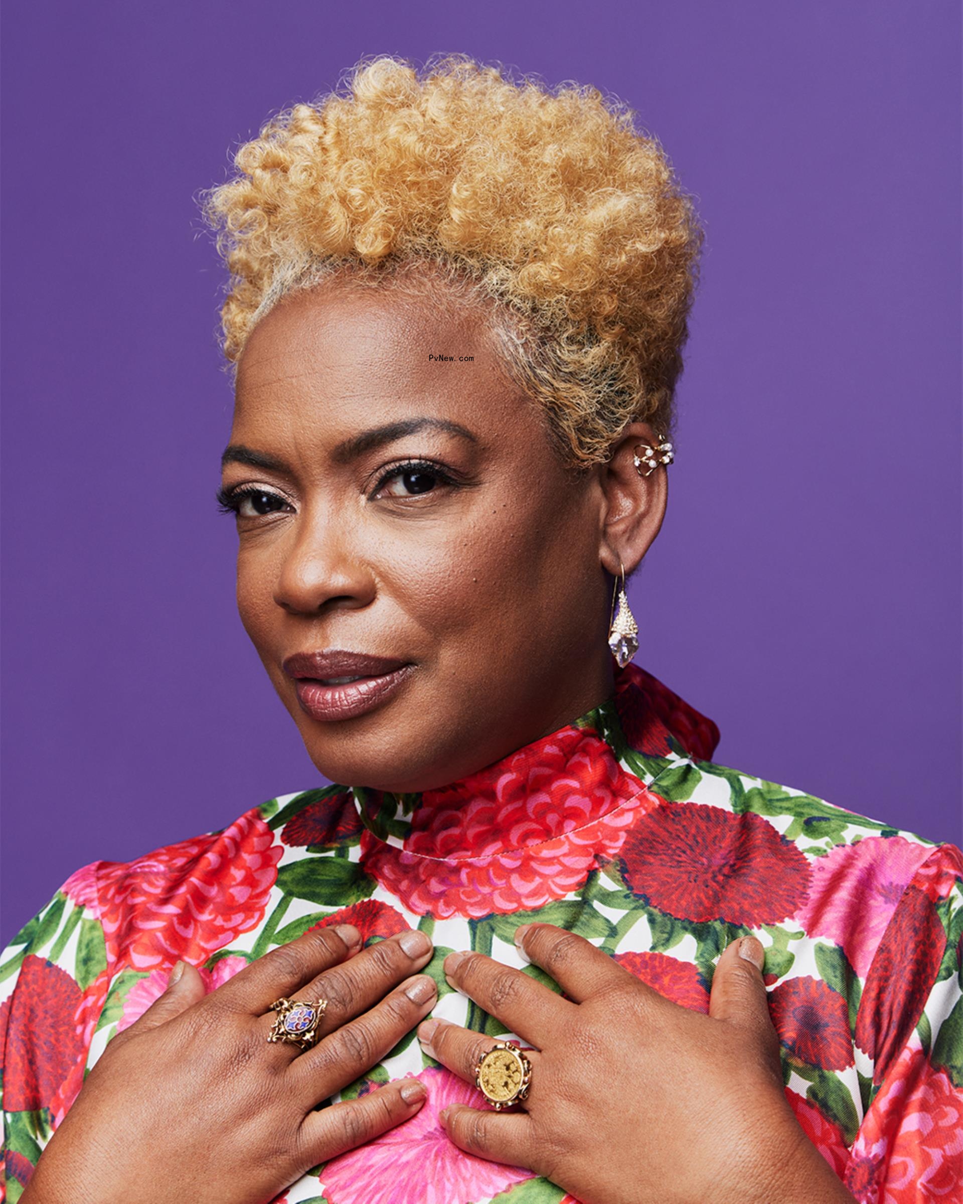Aunjanue Ellis-Taylor on Playing ‘Literary Indiana Jones’ in ‘Origin’ and Why She Changed Her Professio<i></i>nal Name