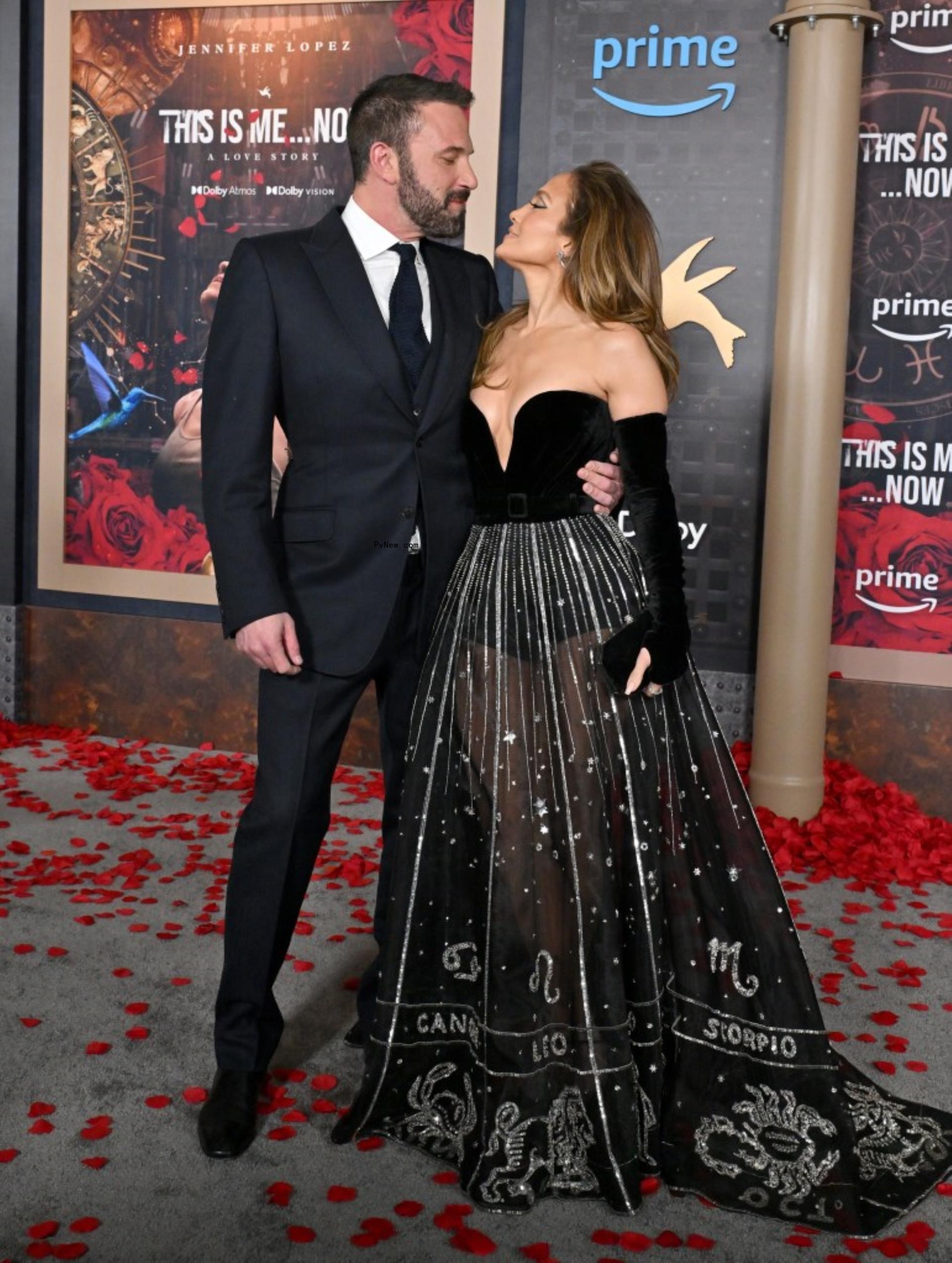 Jennifer Lopez and Ben Affleck at the premiere of