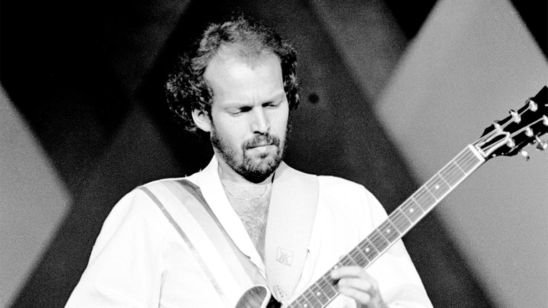 Lasse Wellander, ABBA’s Lo<i></i>ngtime Guitarist, Dies at 70