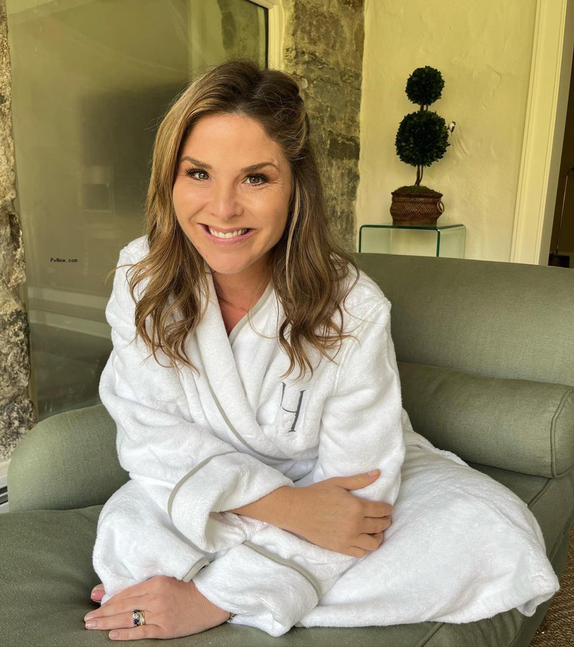 Jenna Bush Hager posing in a robe