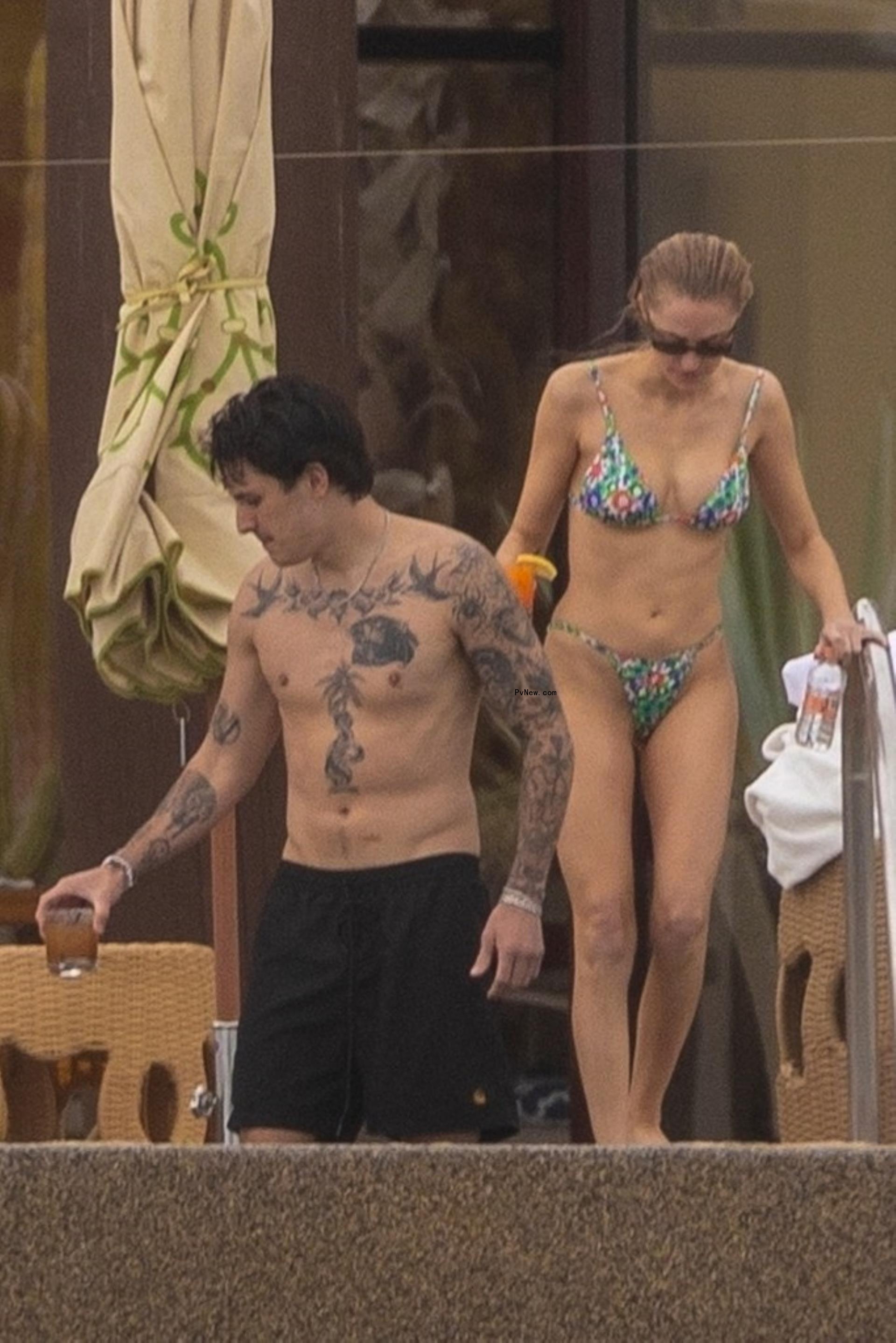 Dalton Gomez walks with Maika Mo<i></i>nroe in Mexico