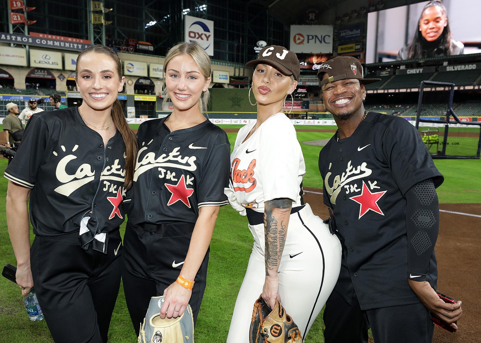 Rachel Demita, Lauren Burke, Amber Rose and Ne-yo at a celebrity softball game.
