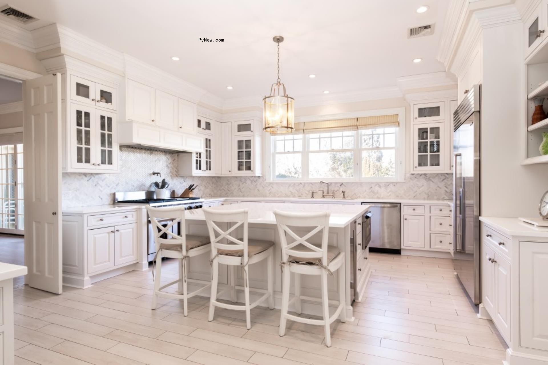 Kathy Hilton's Hamptons home.