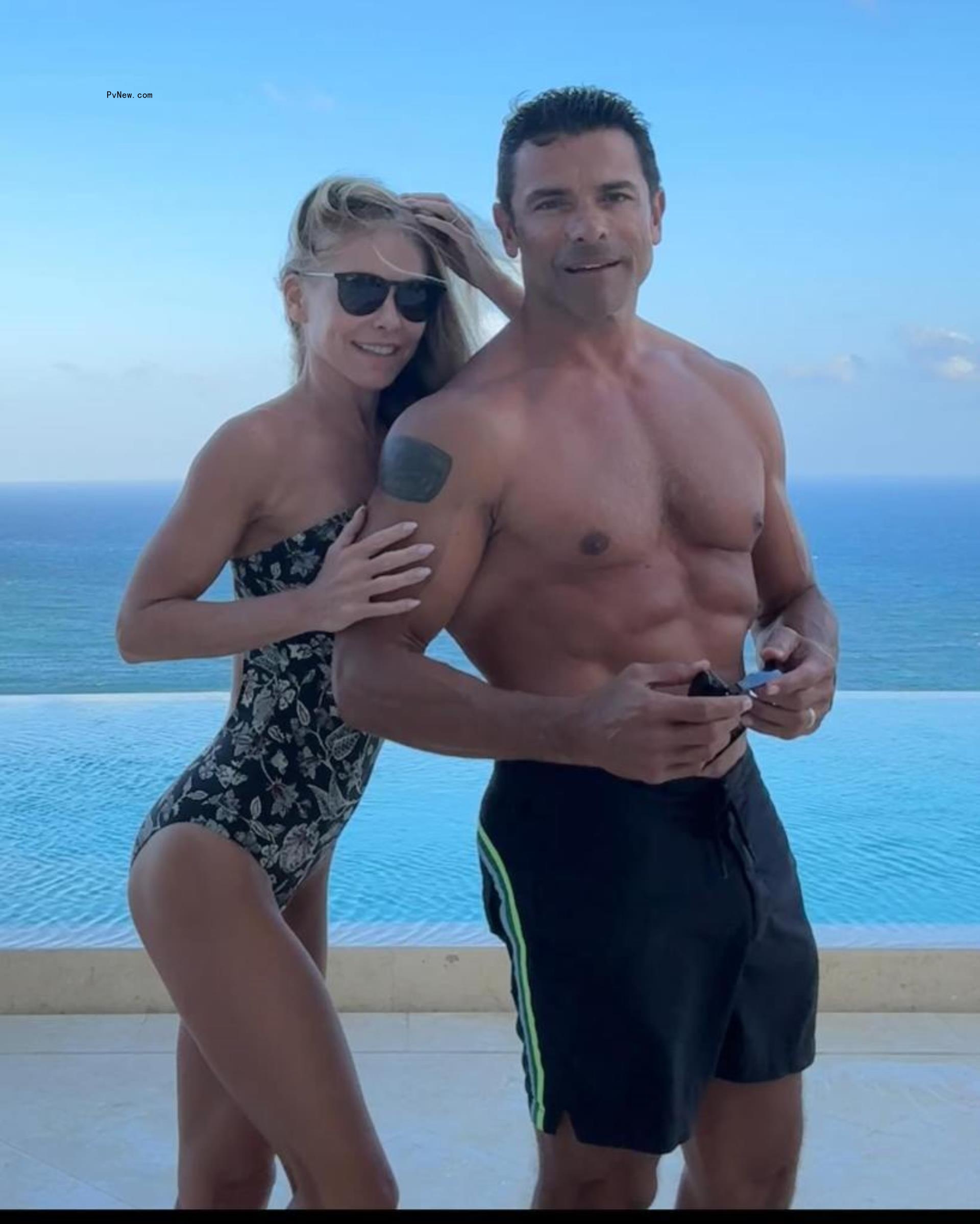 Mark Co<i></i>nsuelos and Kelly Ripa. 