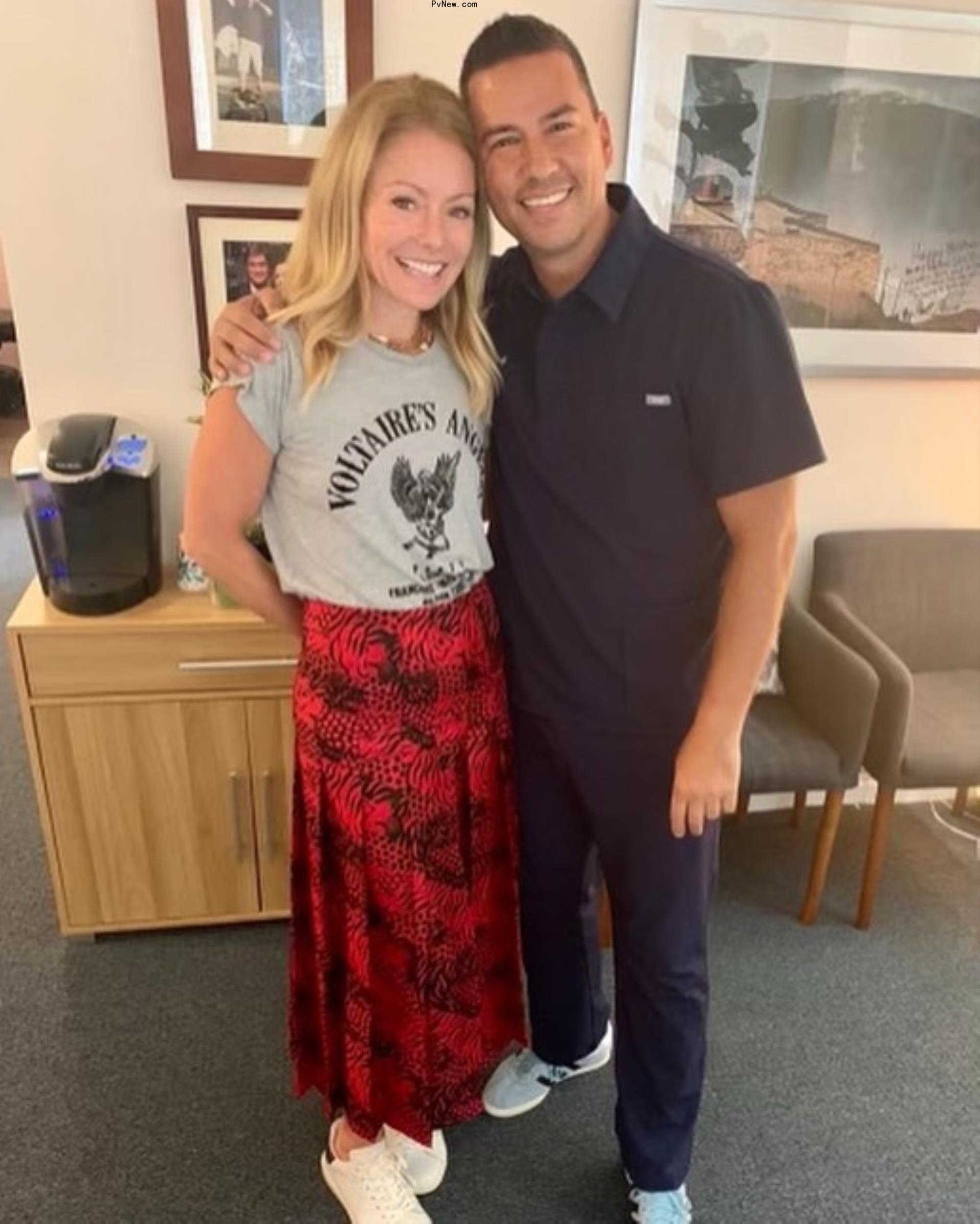 Kelly Ripa and Dr. Daryl Gioffre. 