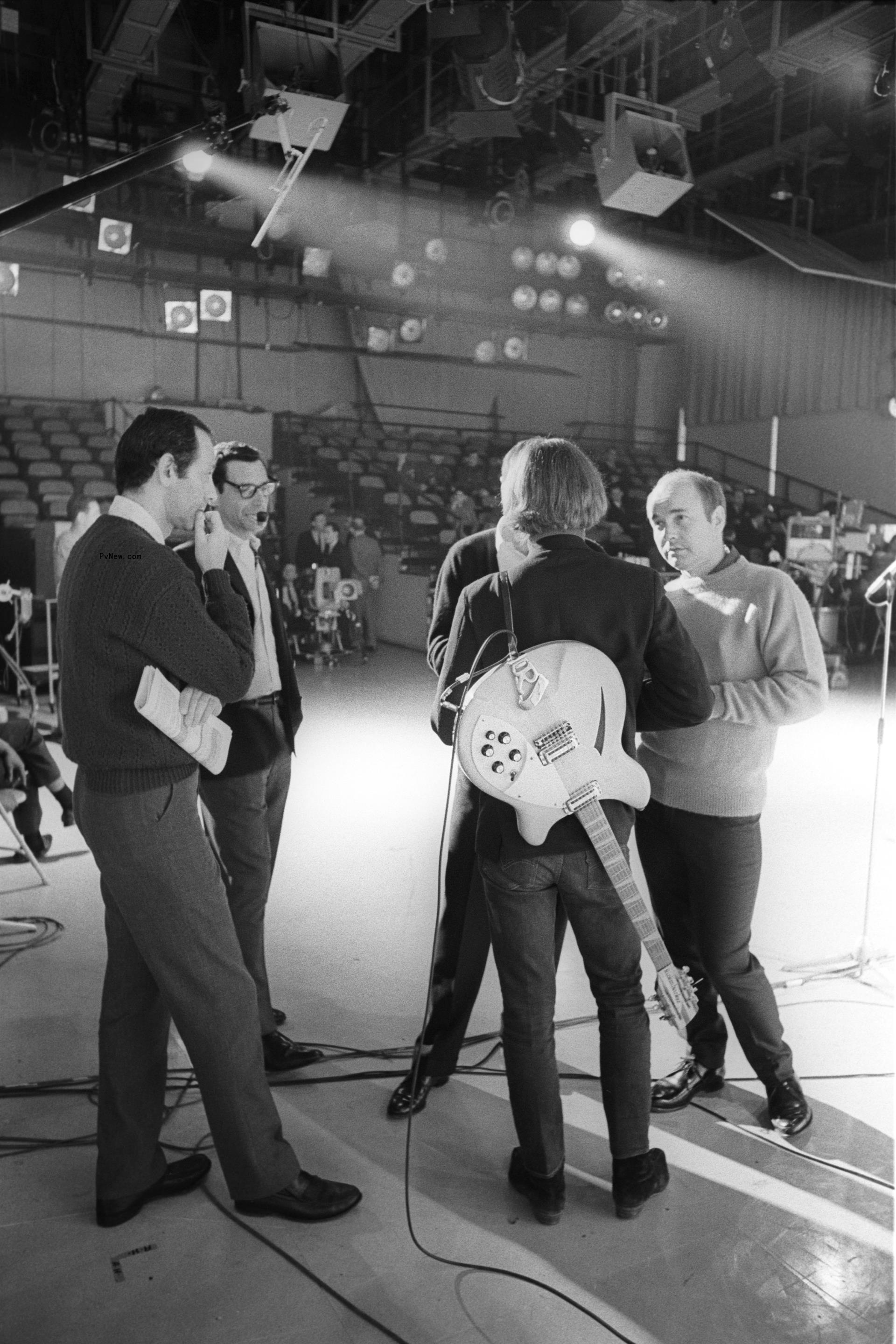 The Byrds Look Through Their Back Pages in Stunning New Photo Book