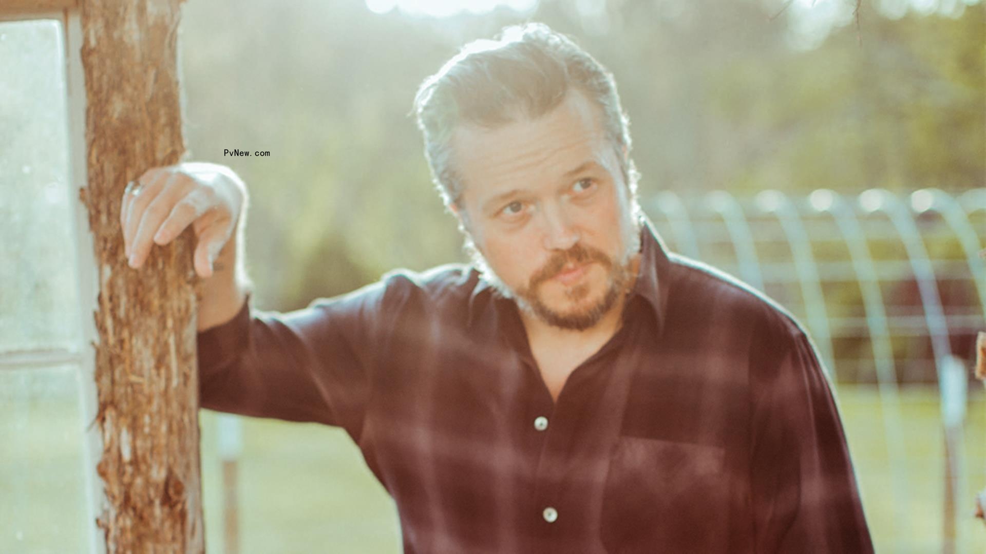 Jason Isbell Will Do<i></i>nate So<i></i>ngwriting Royalties From Morgan Wallen Album to the NAACP